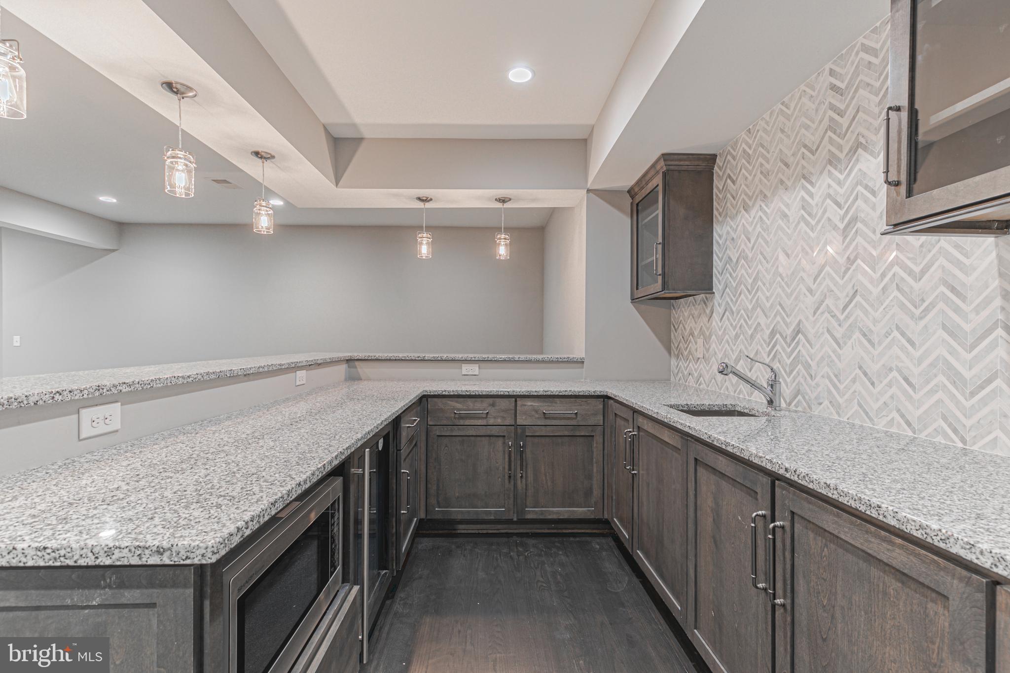 CHESTERBROOK ESTATES - Residential