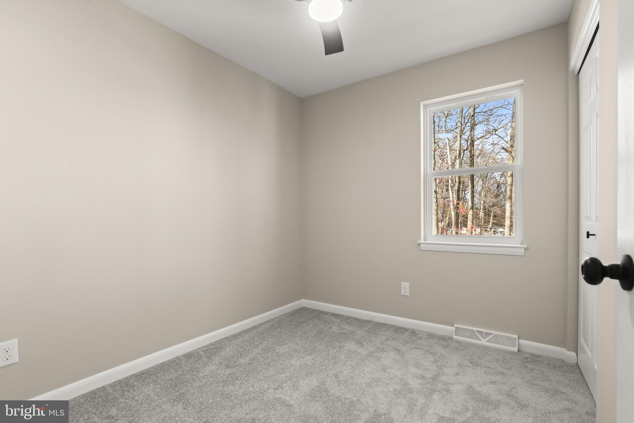 HARBOUR OAKS - Residential