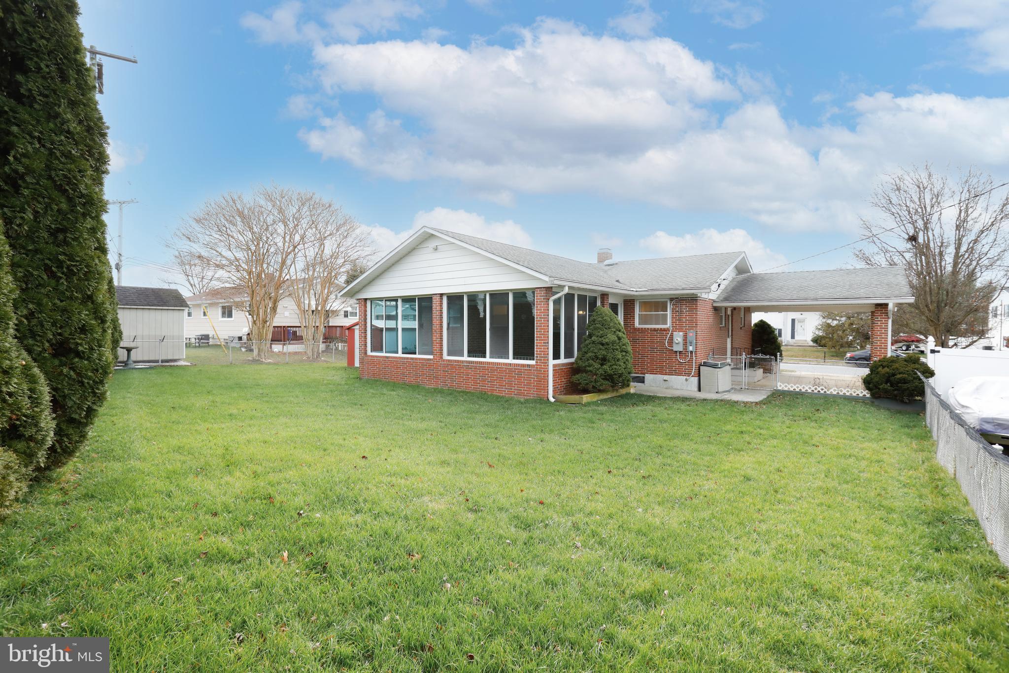 PERRY HALL ESTATES - Residential