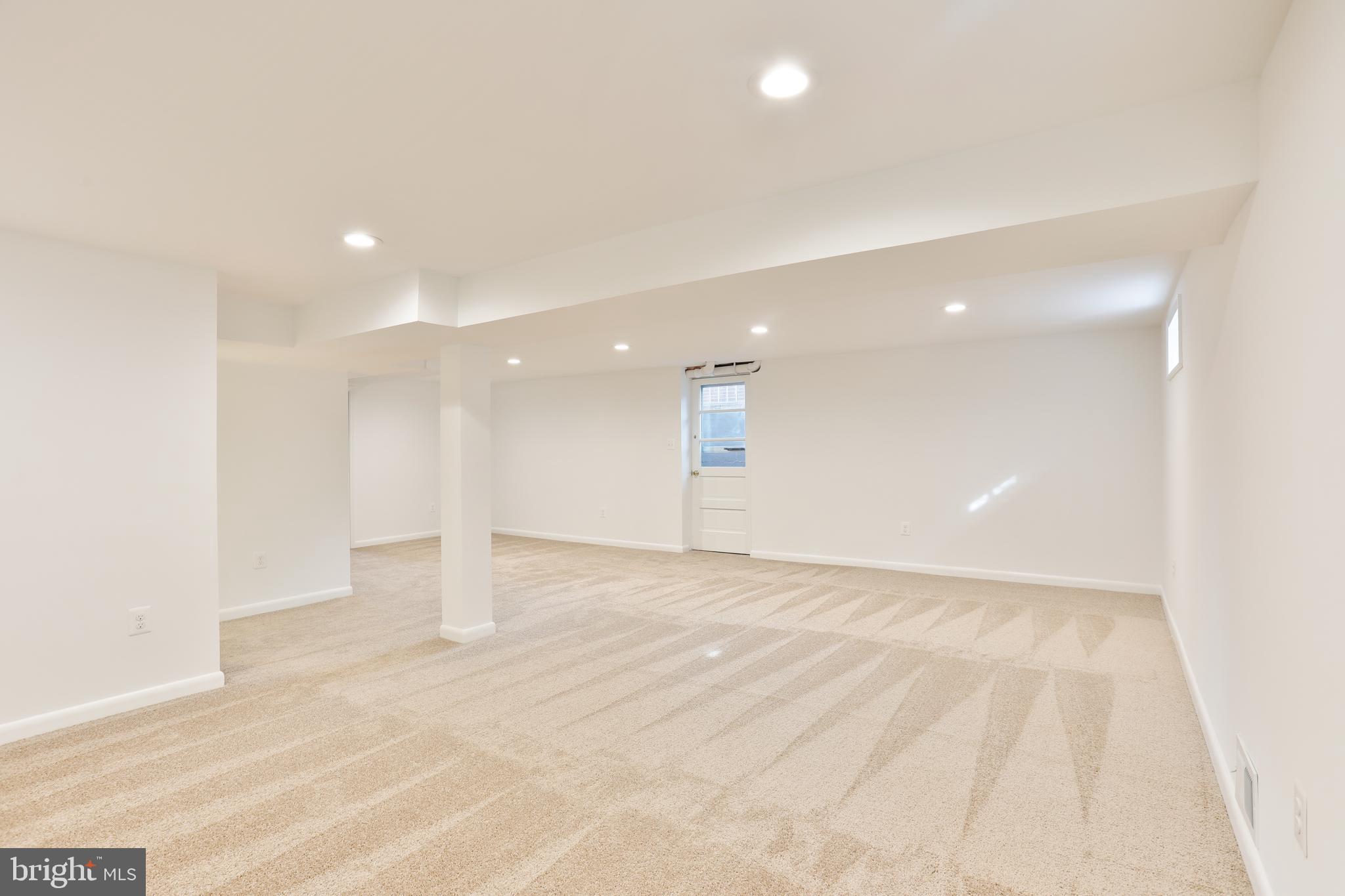 PERRY HALL ESTATES - Residential