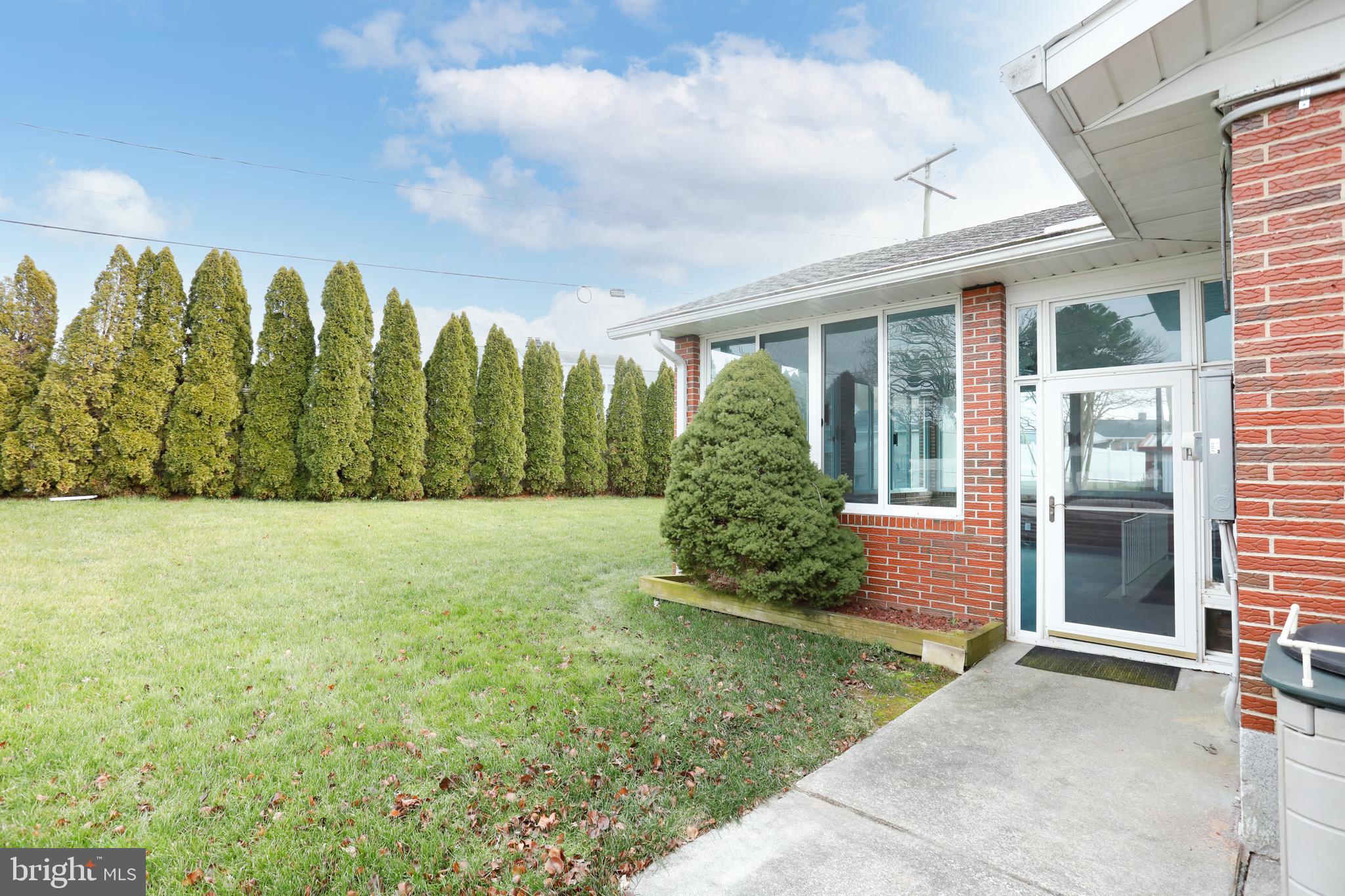 PERRY HALL ESTATES - Residential