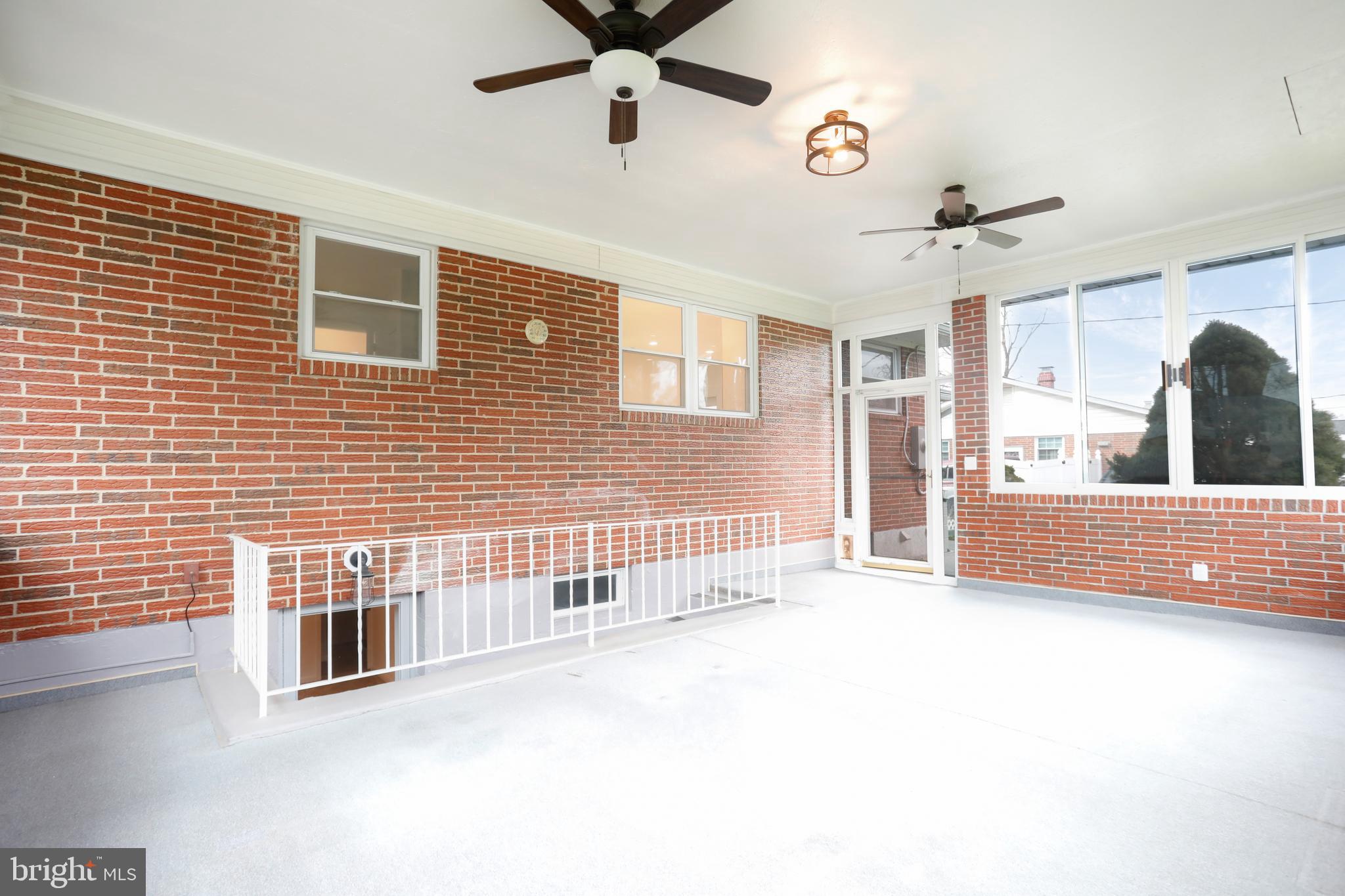 PERRY HALL ESTATES - Residential