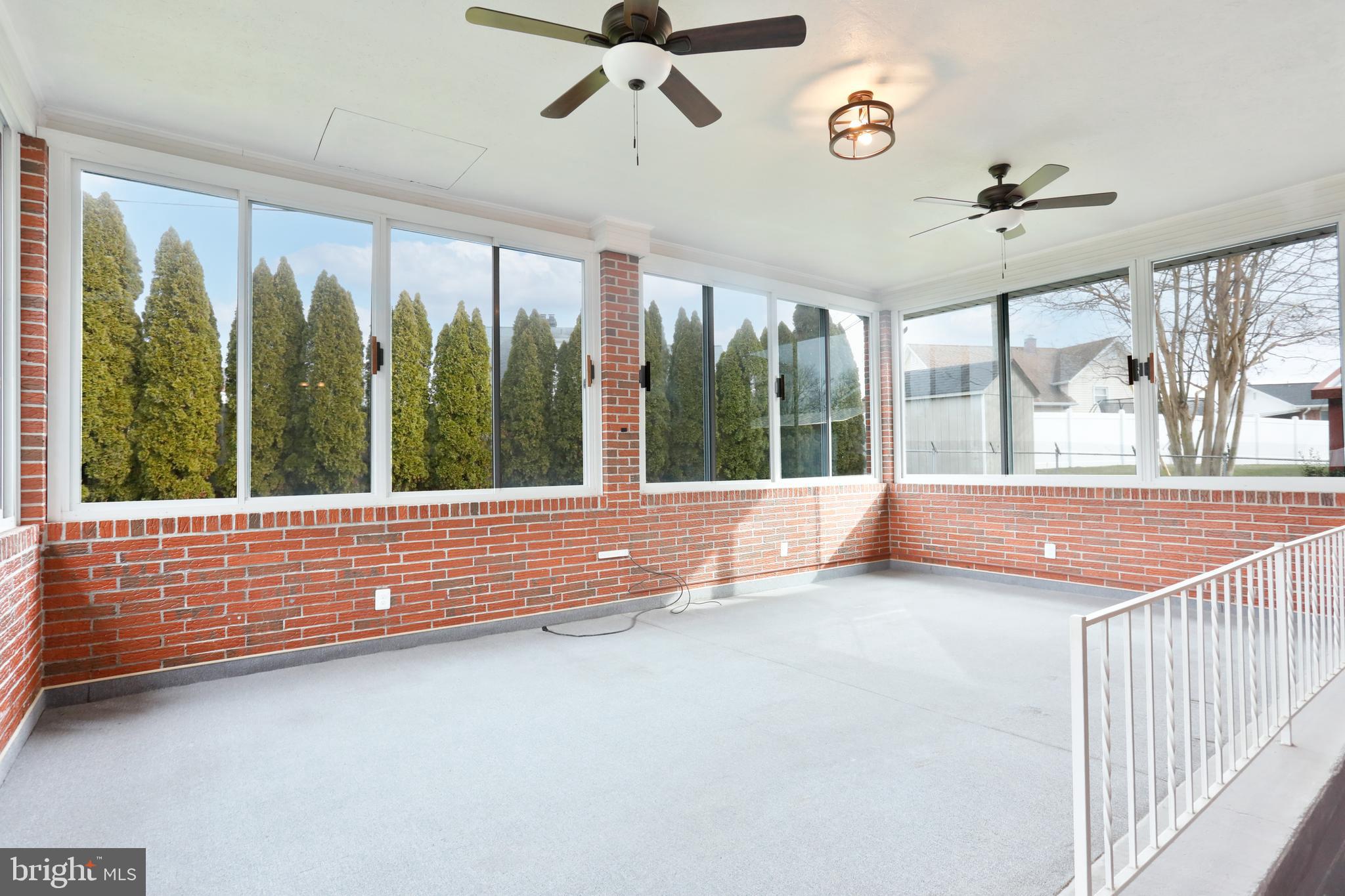 PERRY HALL ESTATES - Residential