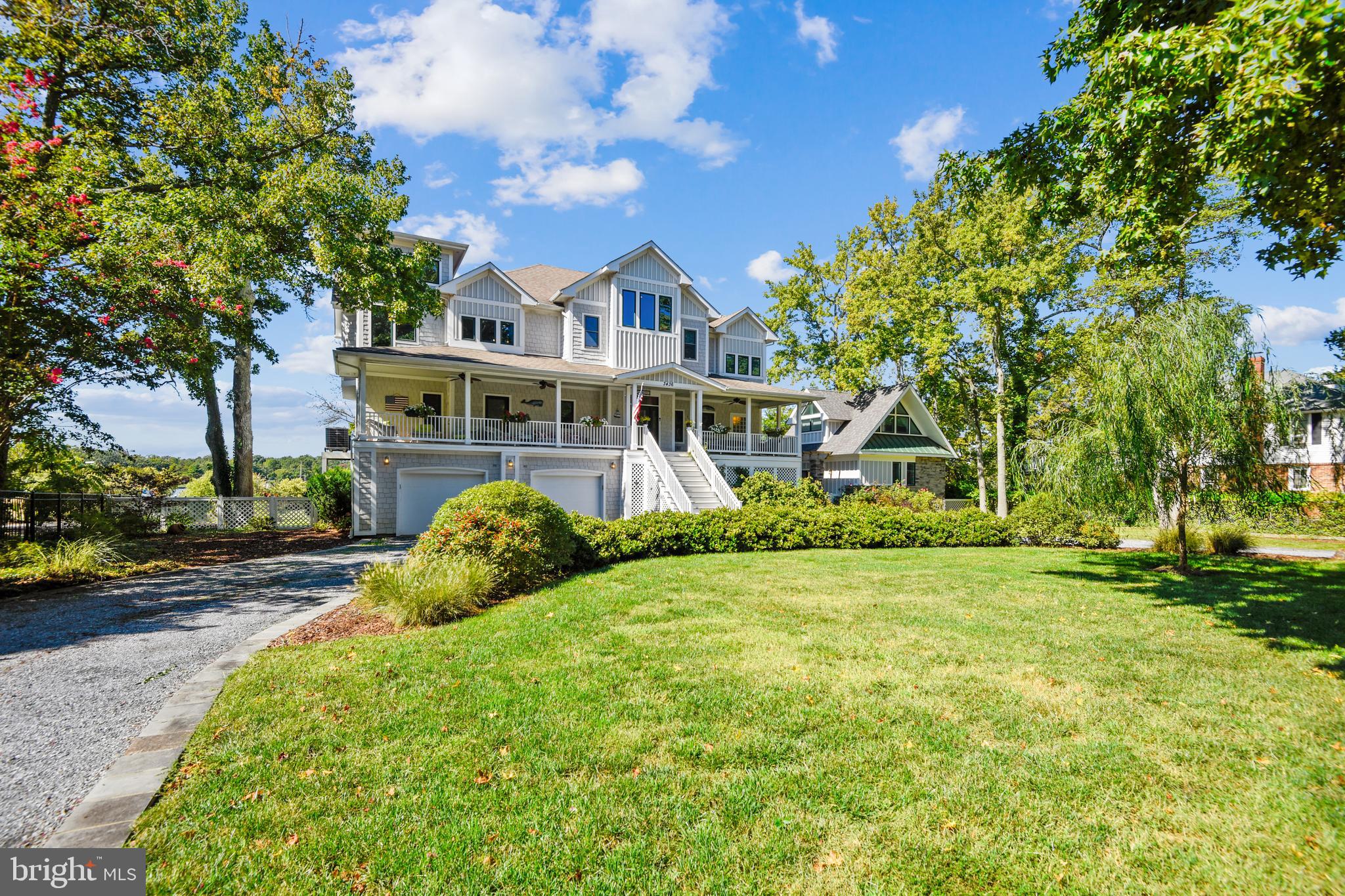 ARUNDEL ON THE BAY - Residential