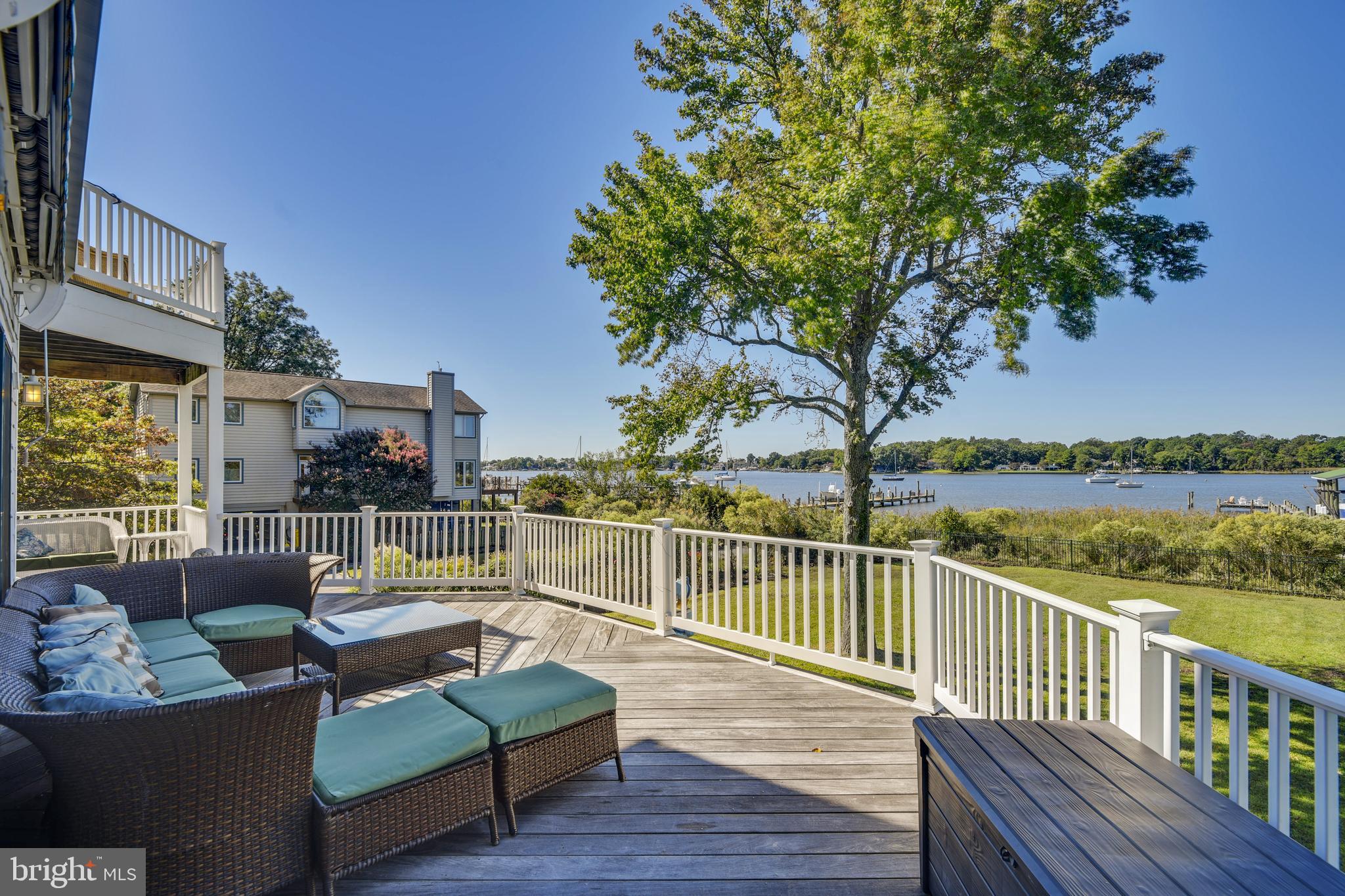 ARUNDEL ON THE BAY - Residential