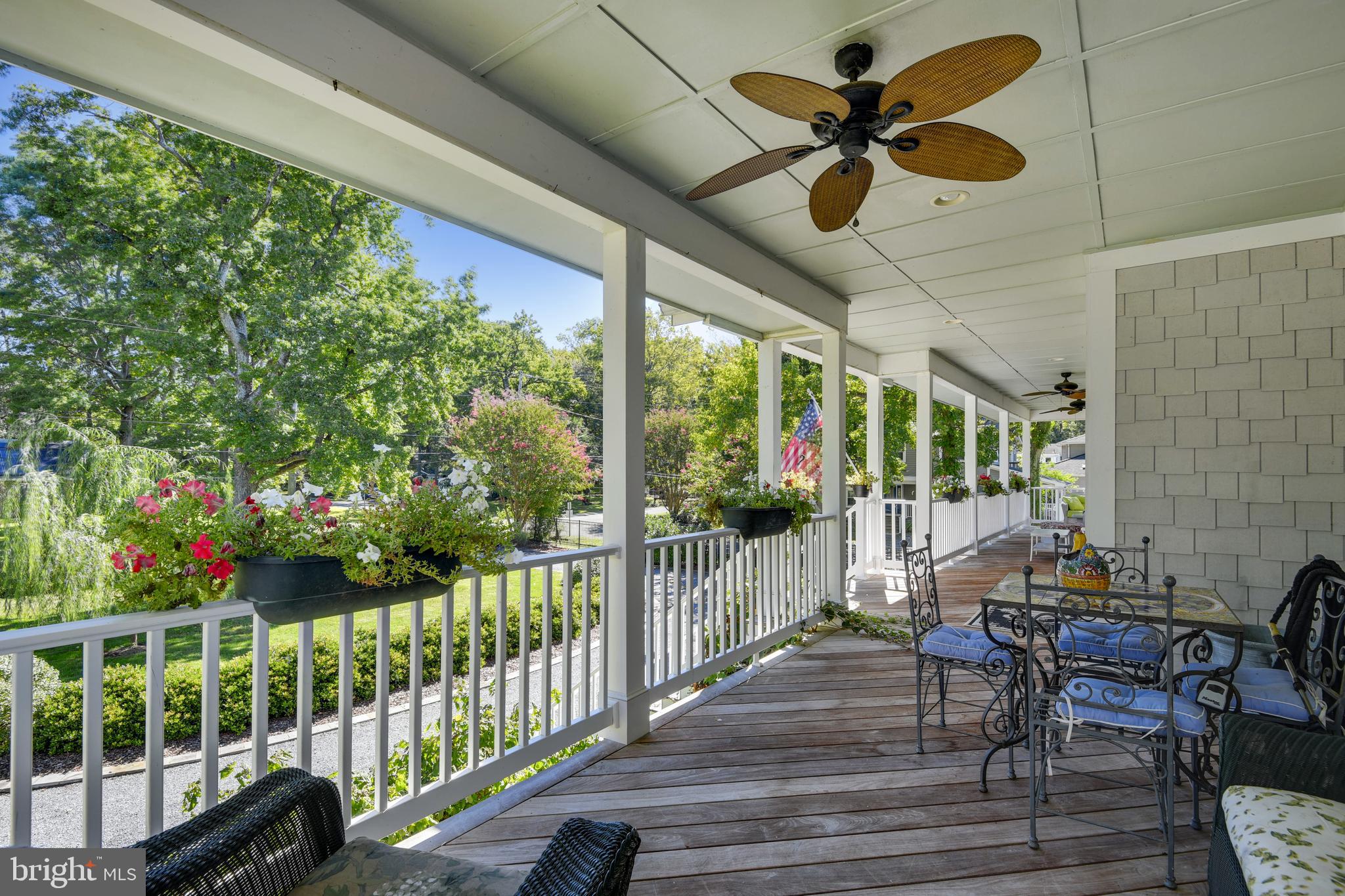 ARUNDEL ON THE BAY - Residential