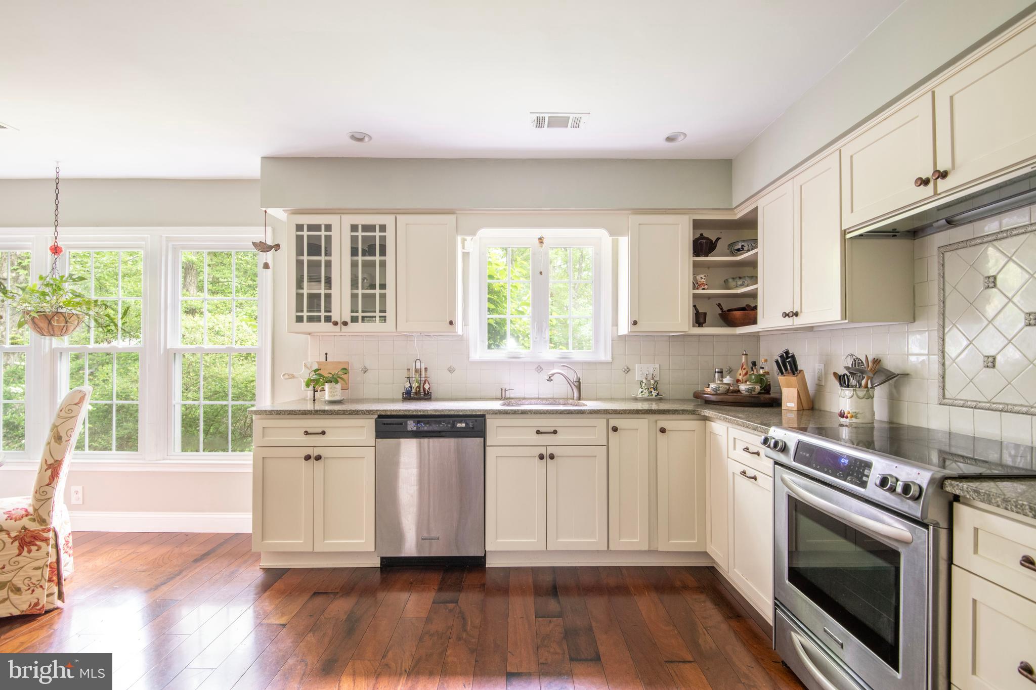 HERITAGE HARBOUR - Residential