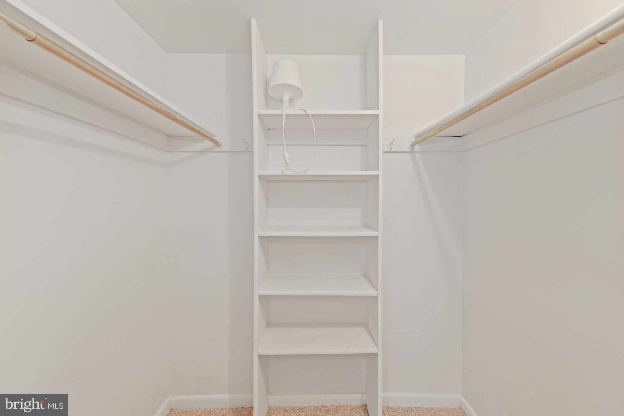 SHADOWOOD - Residential