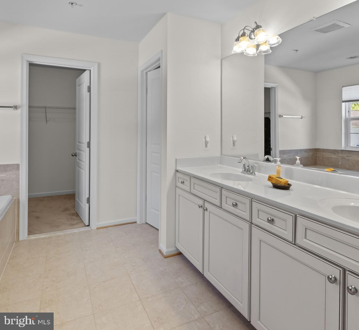 BEECHTREE ESTATES - Residential