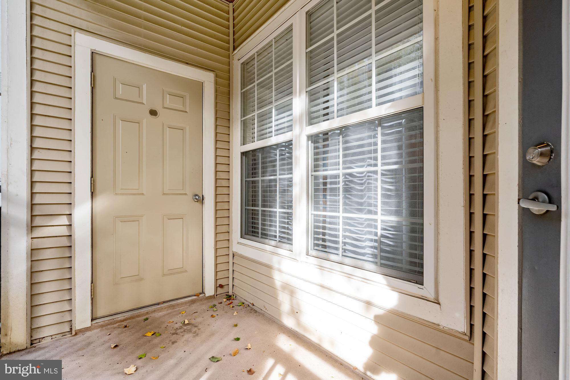 HIGH POINTE AT JEFFERSON - Residential Lease