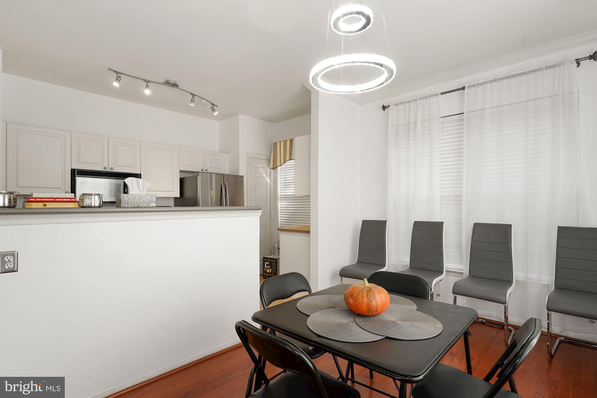 HIGH POINTE AT JEFFERSON - Residential Lease