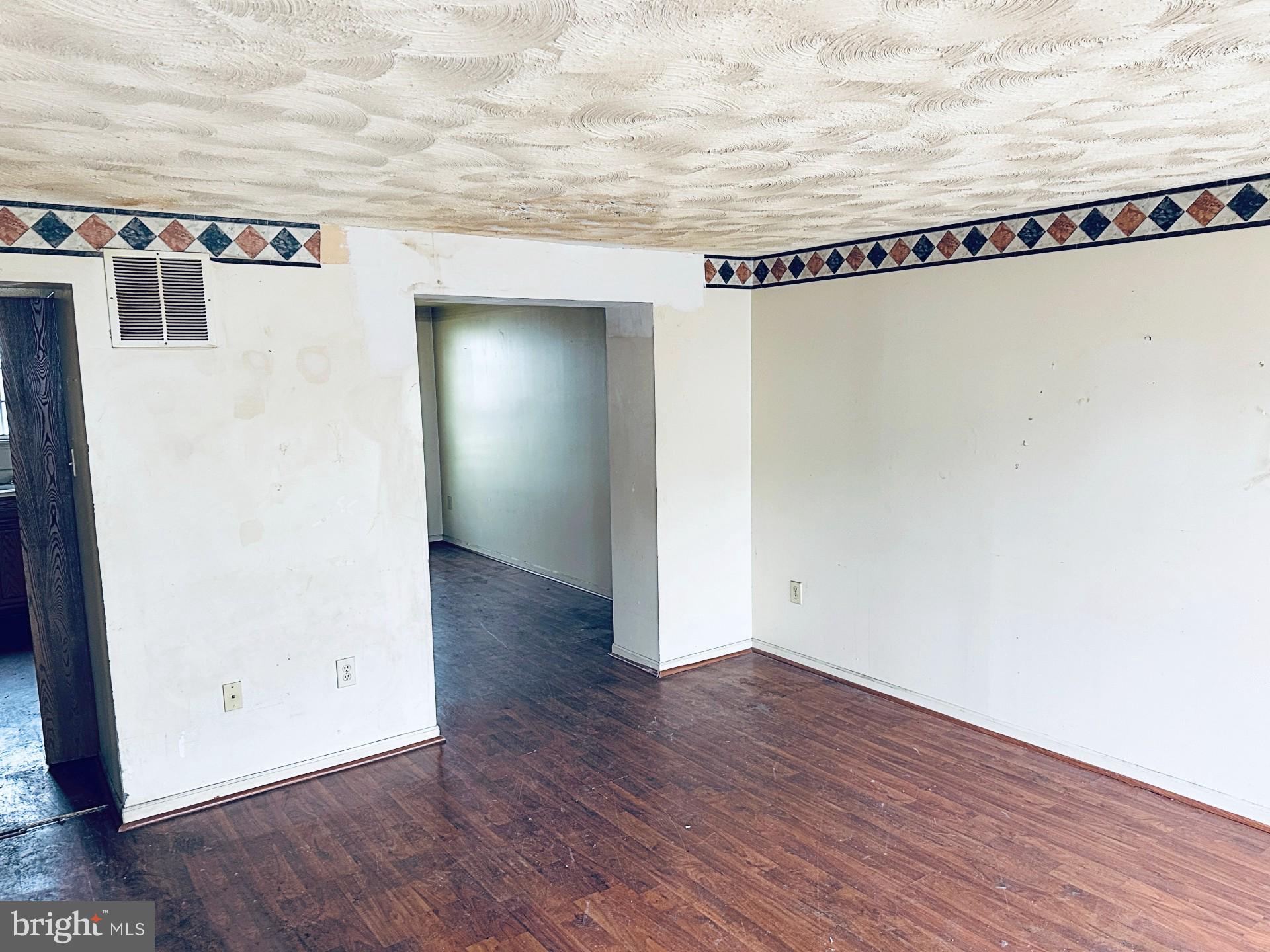 PENN NORTH - Residential