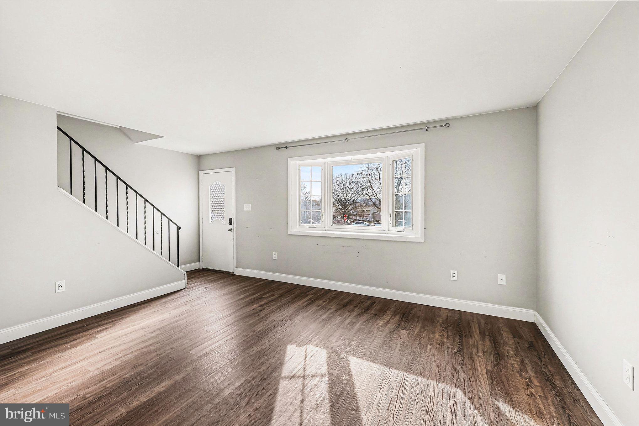 ROSEDALE - Residential