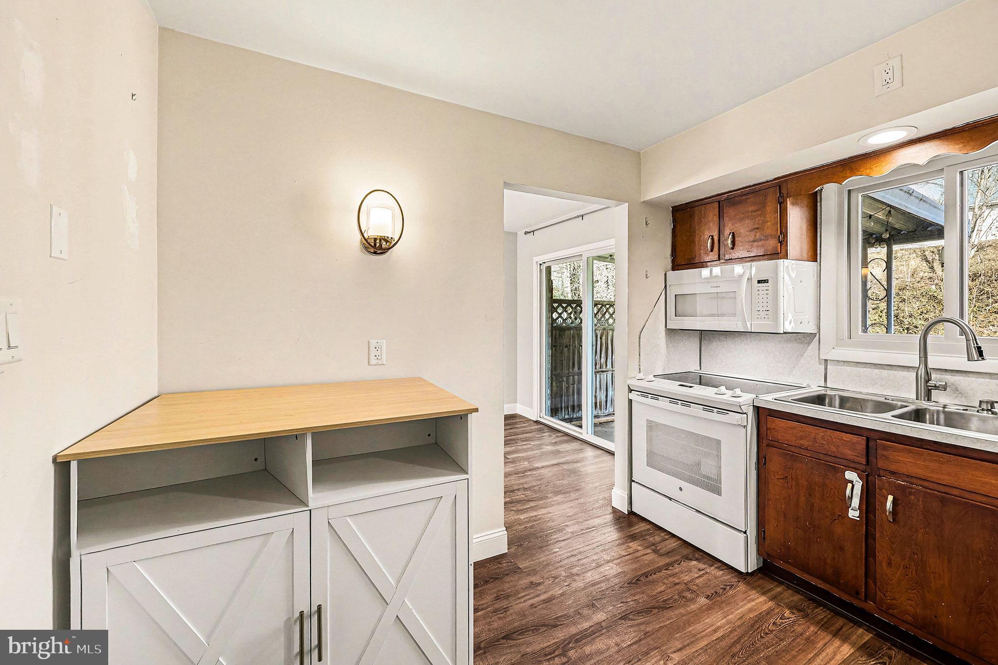 ROSEDALE - Residential