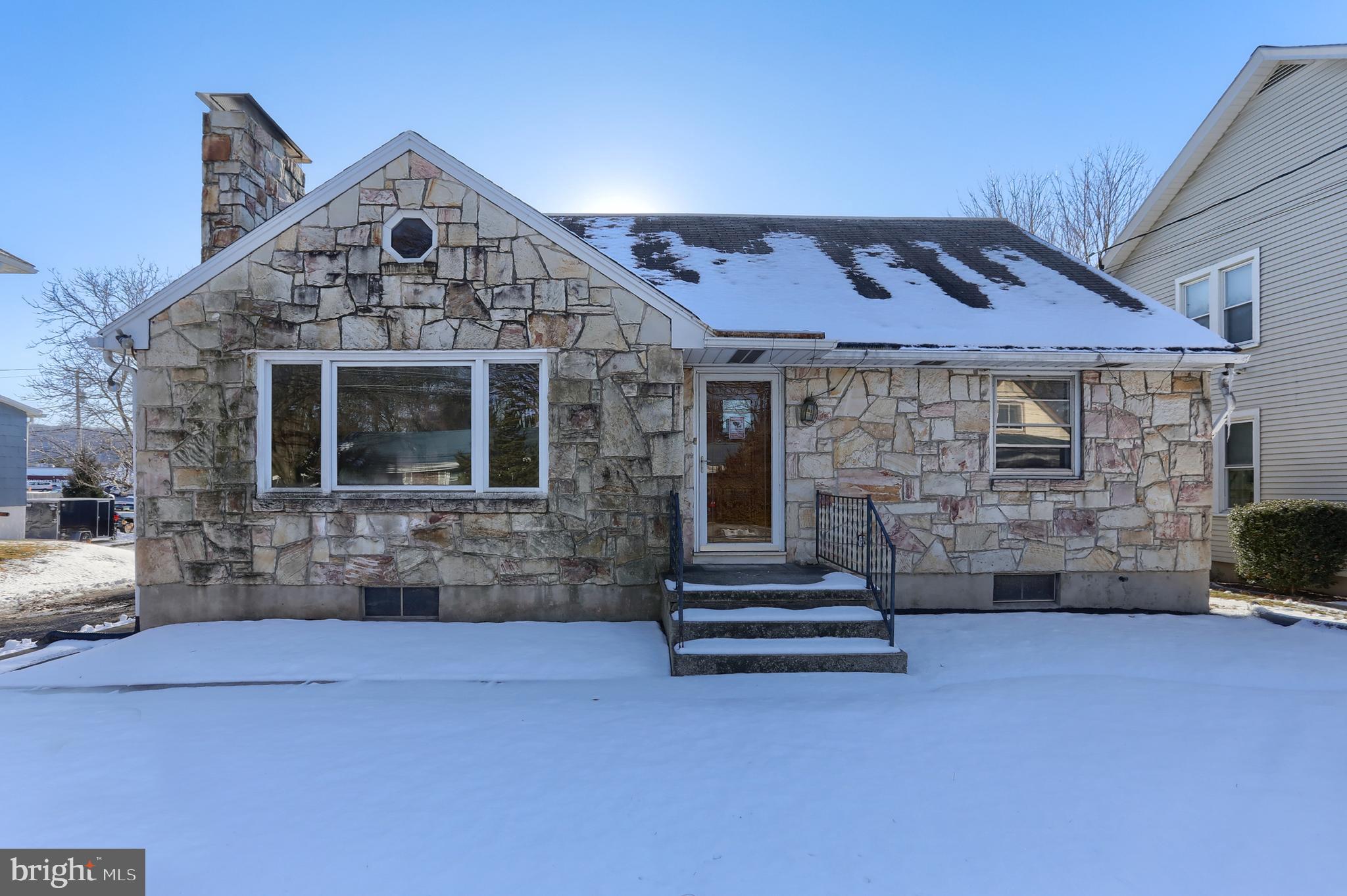 HERSHEY VILLAGE - Residential