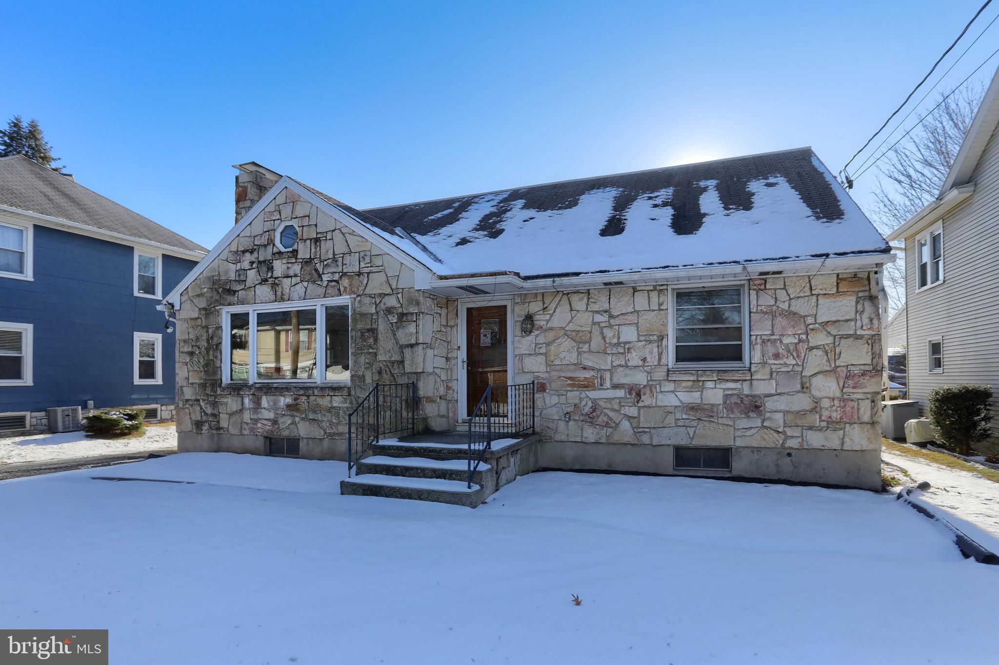 HERSHEY VILLAGE - Residential