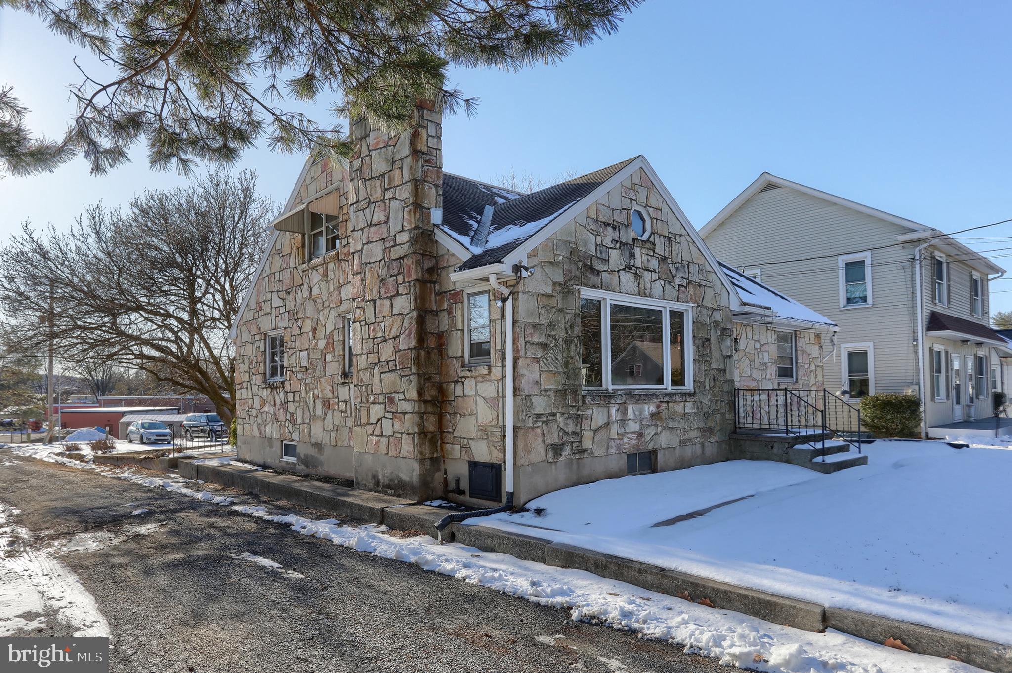 HERSHEY VILLAGE - Residential