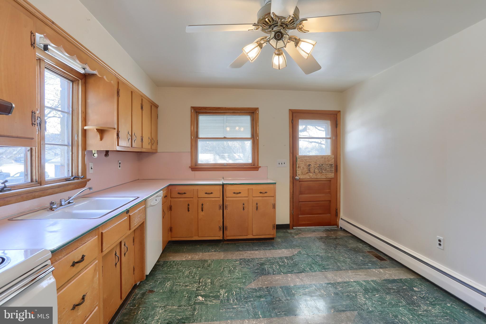 HERSHEY VILLAGE - Residential