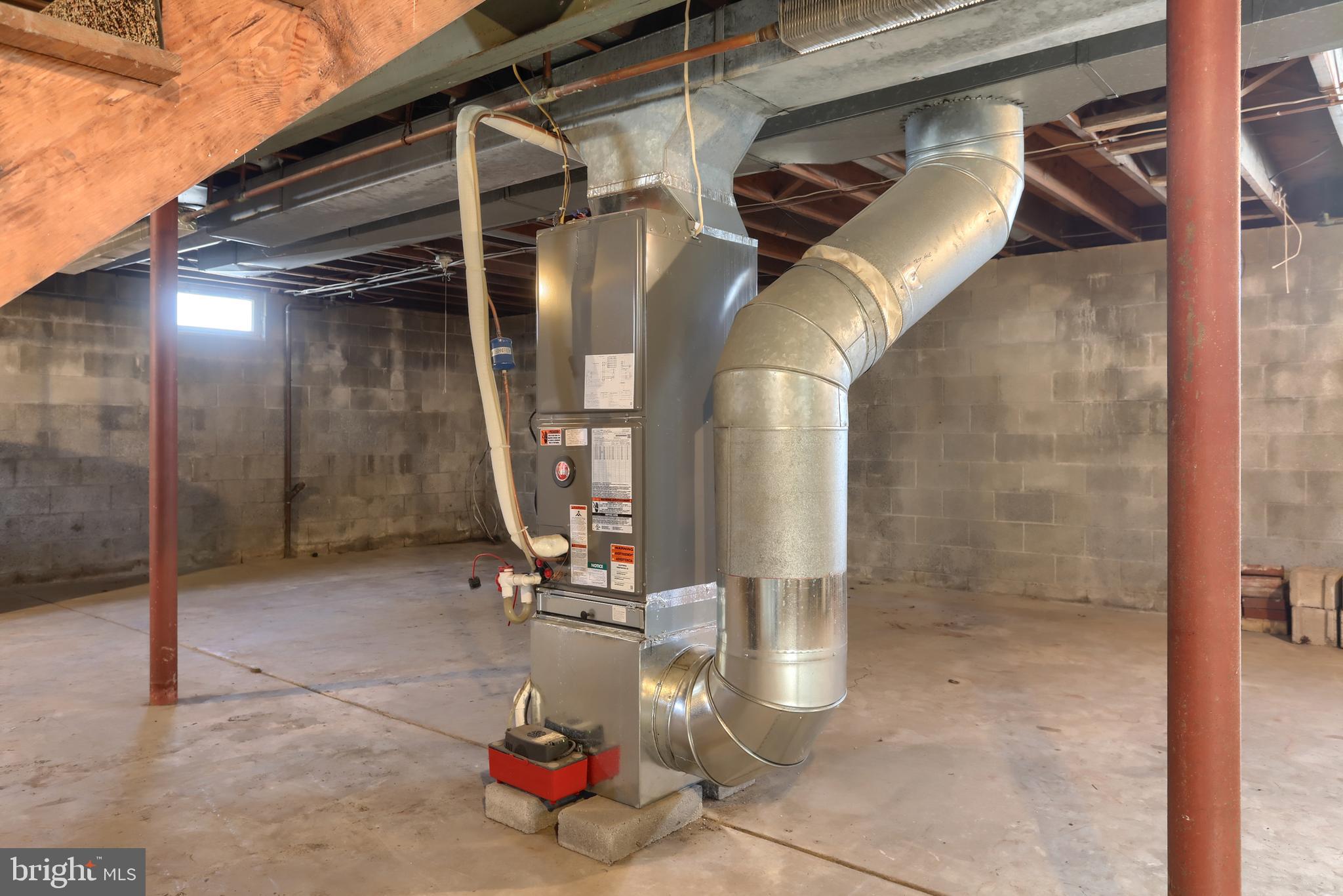 HERSHEY VILLAGE - Residential