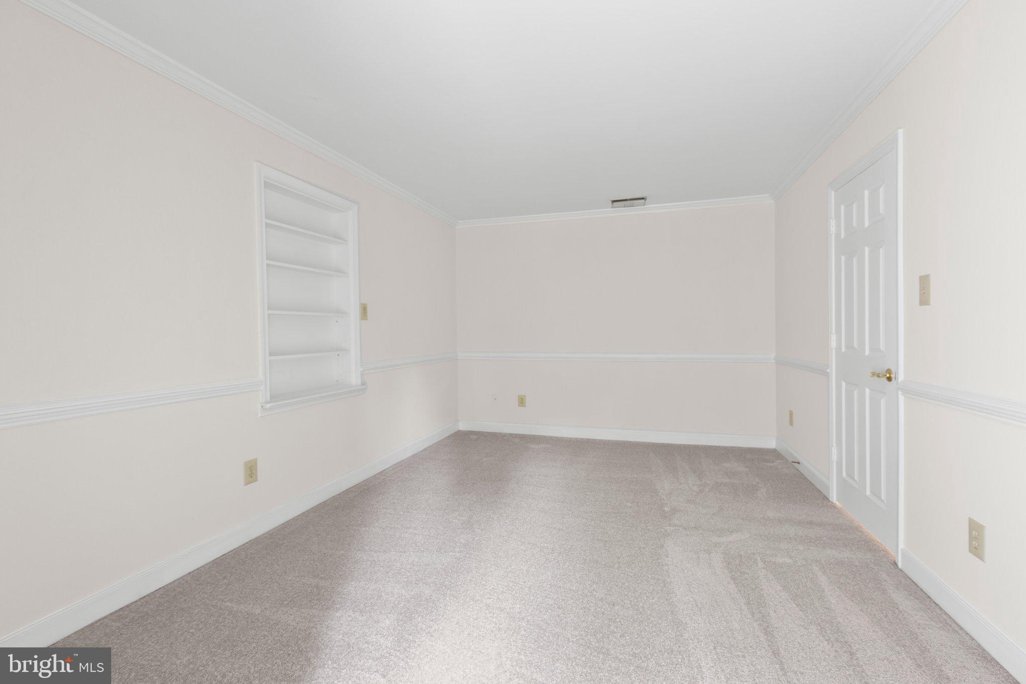 BREEZEWOOD - Residential