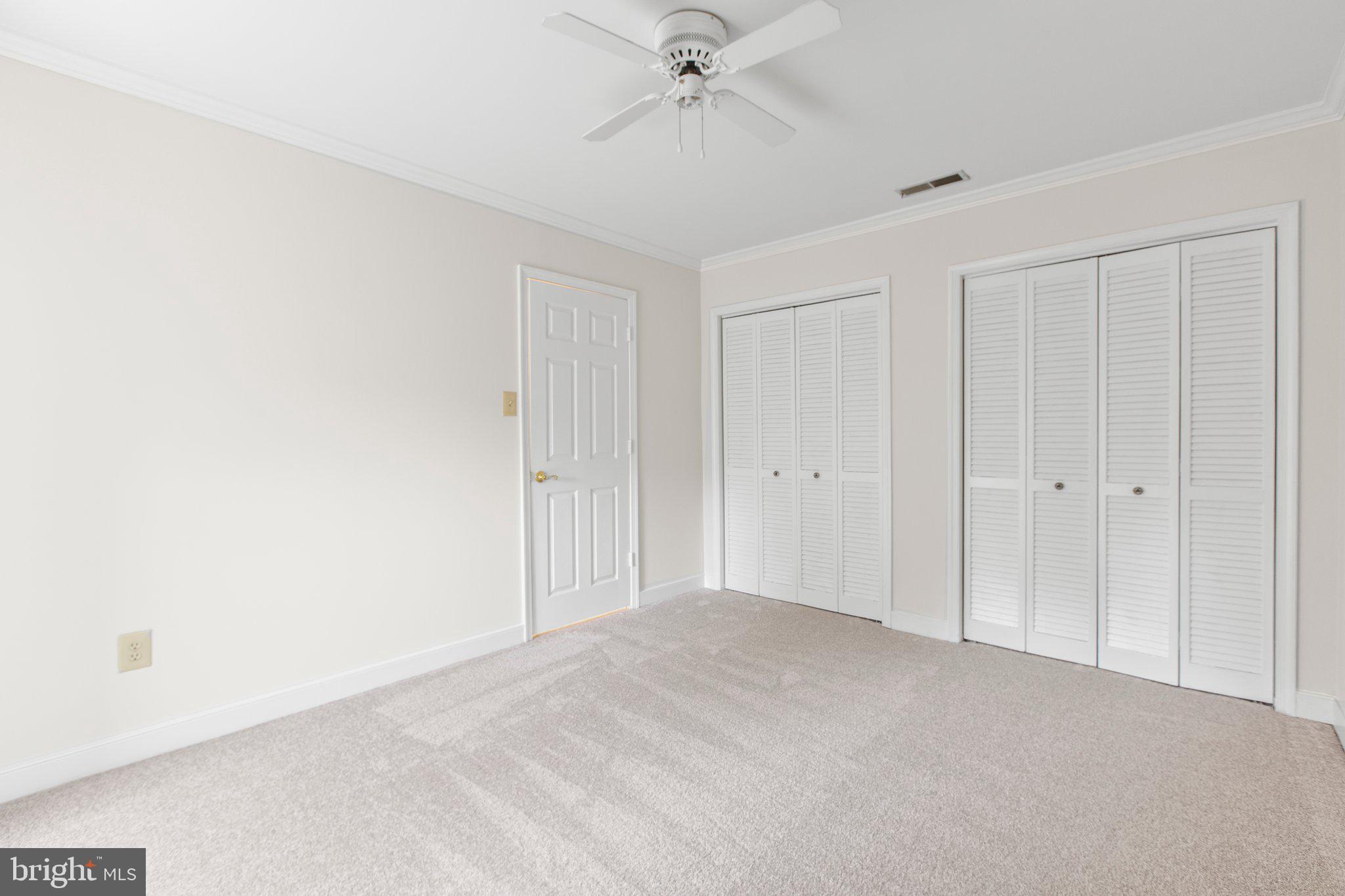 BREEZEWOOD - Residential