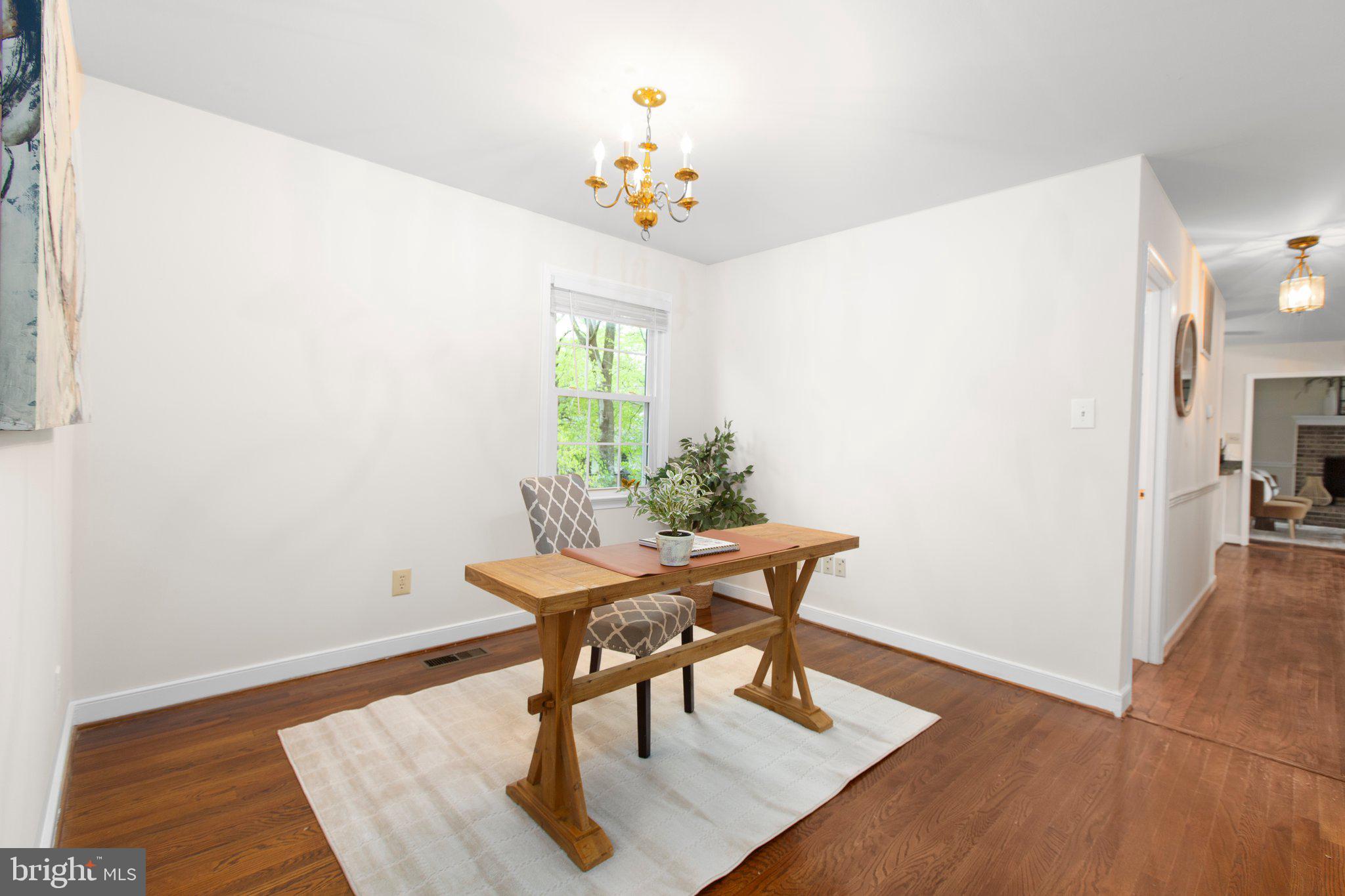 BREEZEWOOD - Residential