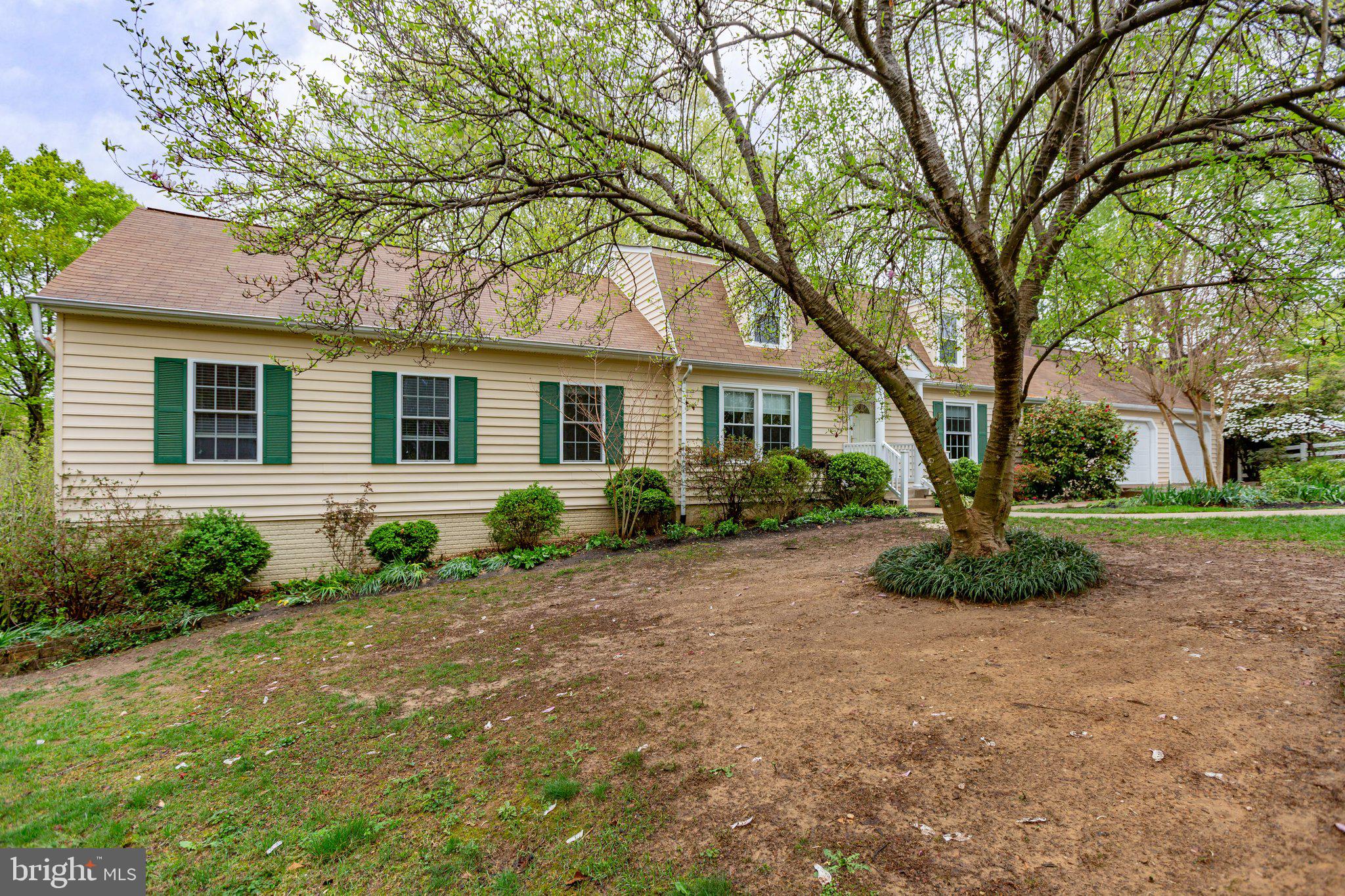 BREEZEWOOD - Residential