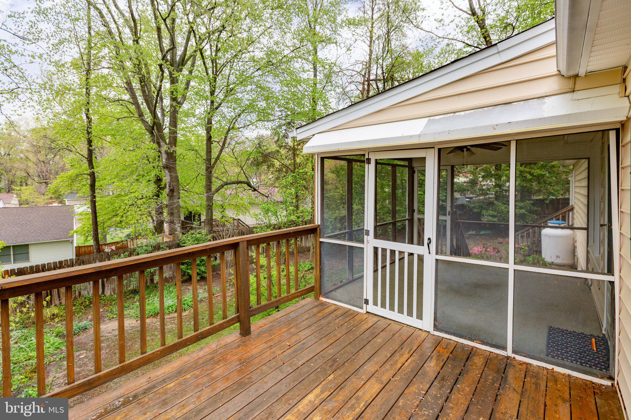 BREEZEWOOD - Residential