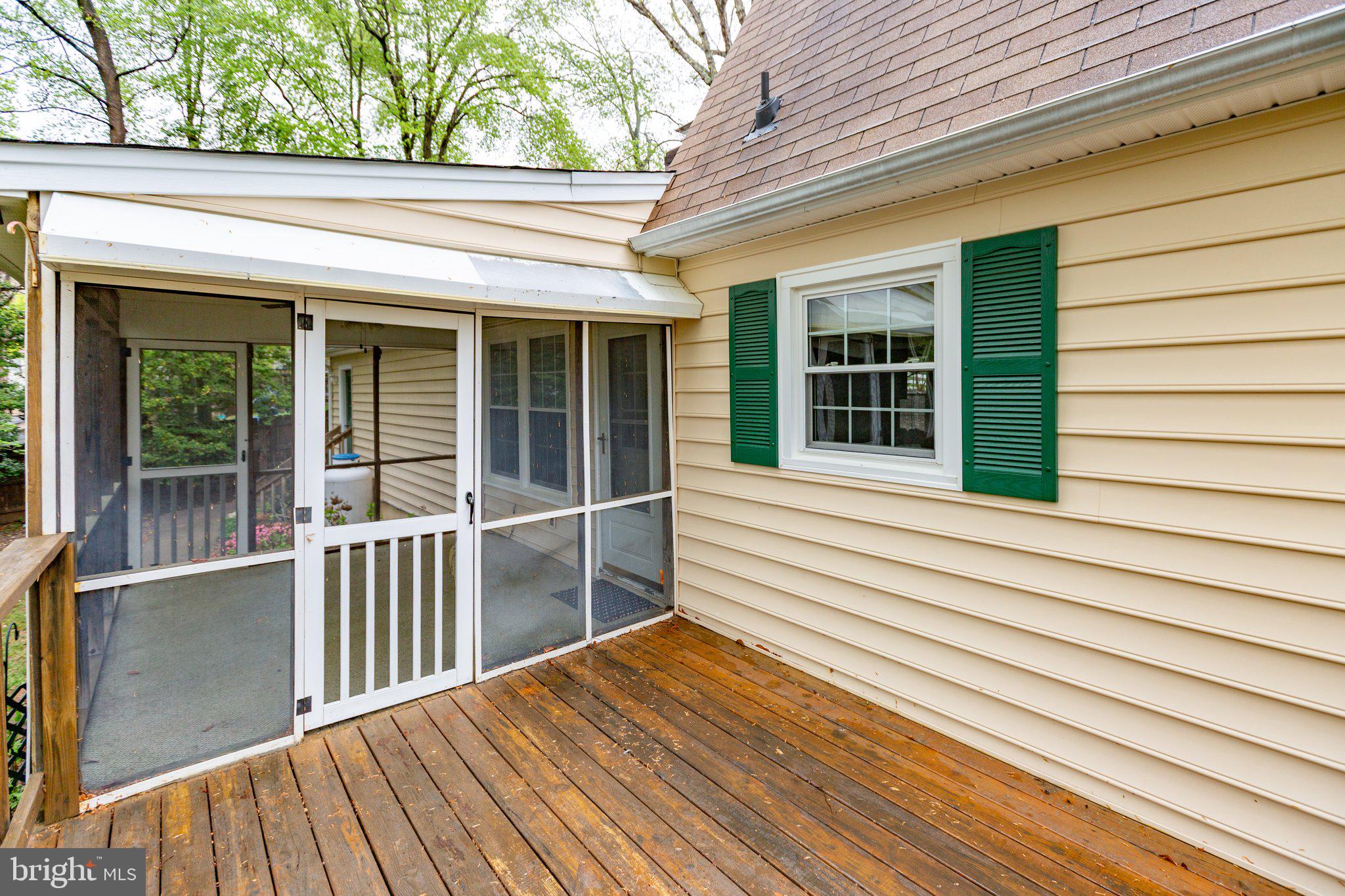 BREEZEWOOD - Residential