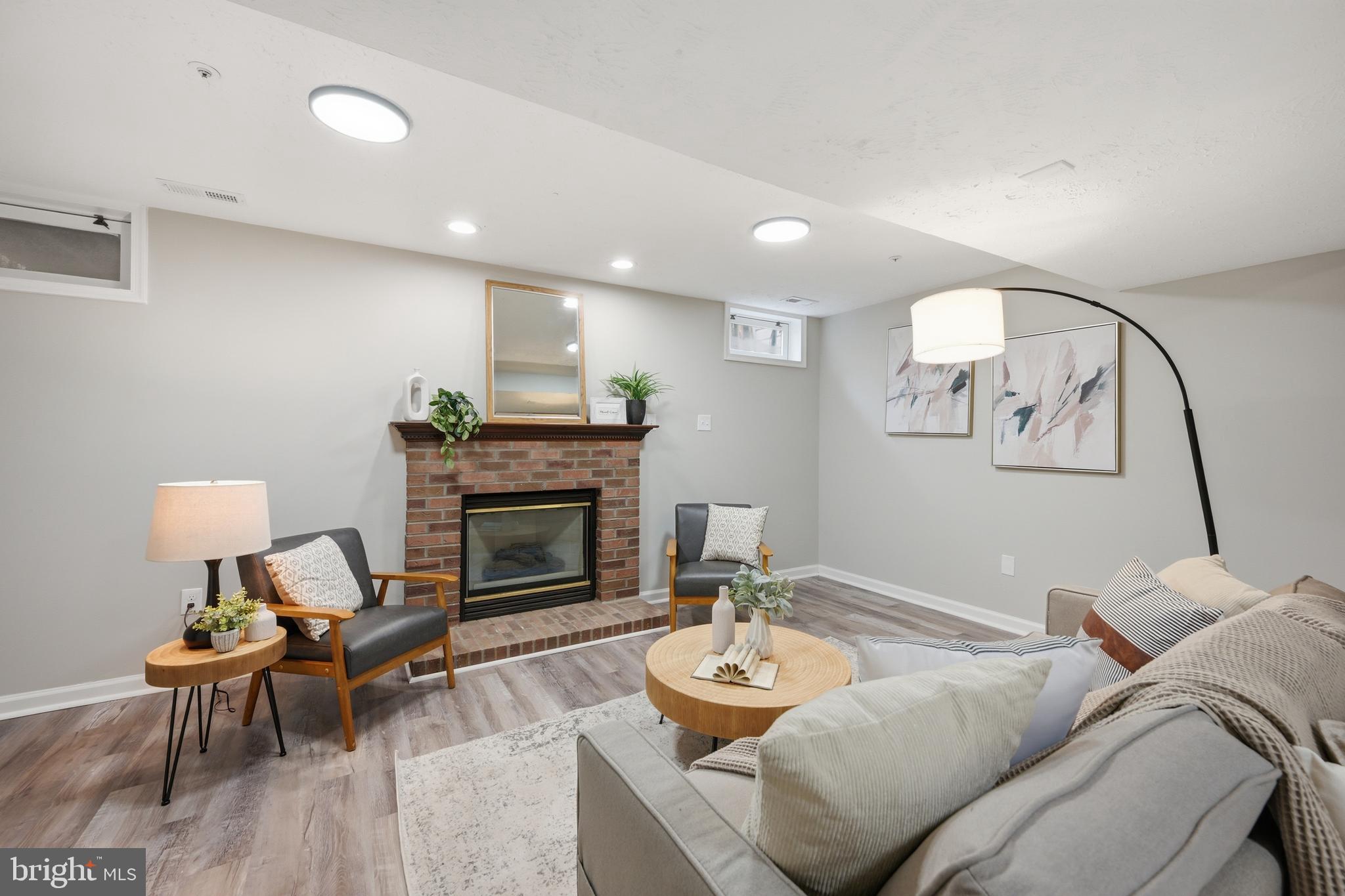 NEW TOWN - Residential