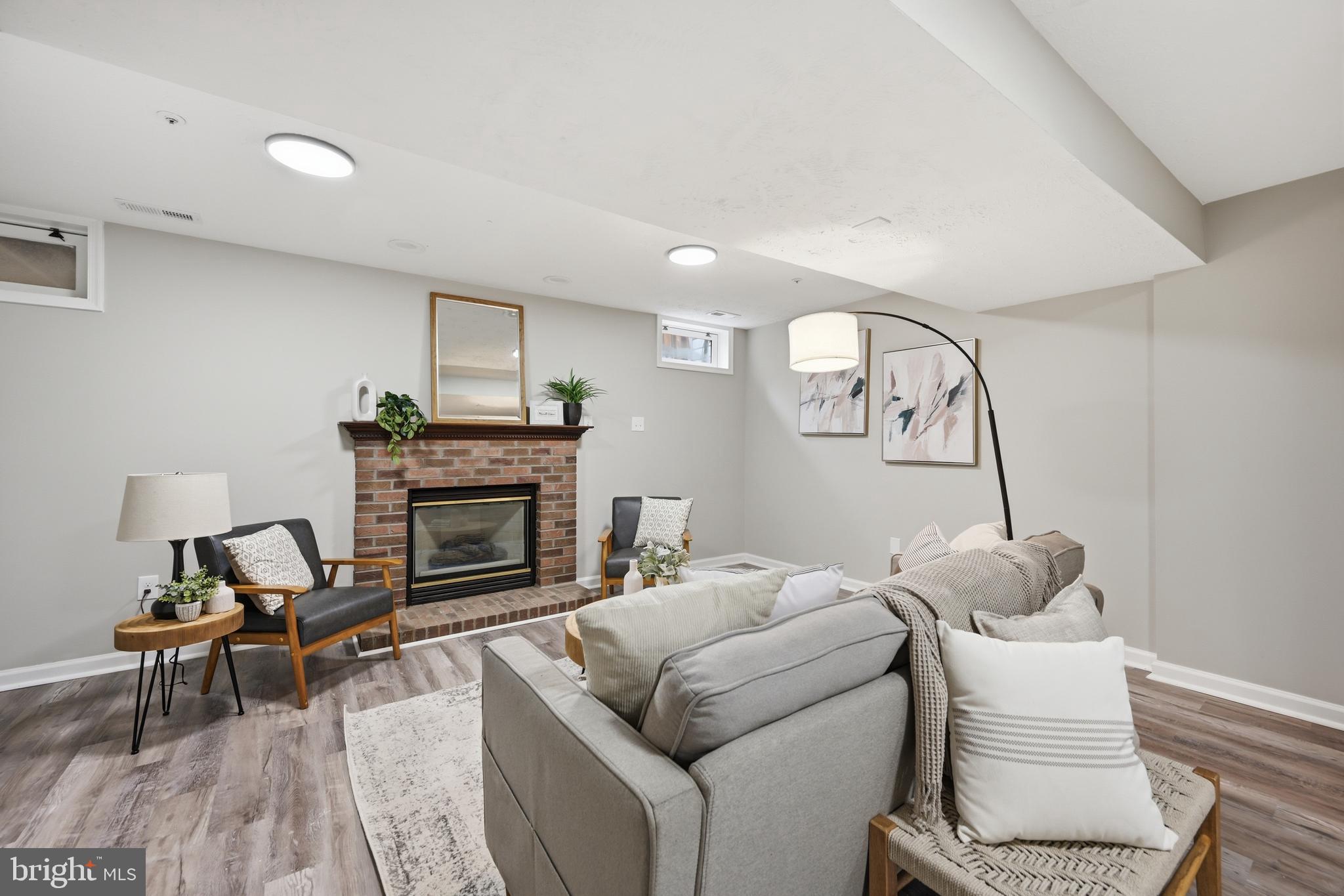 NEW TOWN - Residential