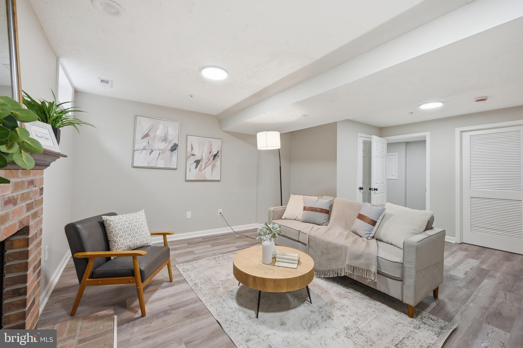 NEW TOWN - Residential