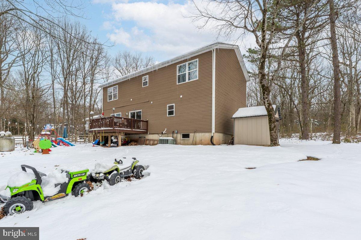 BEAR CREEK LAKE - Residential