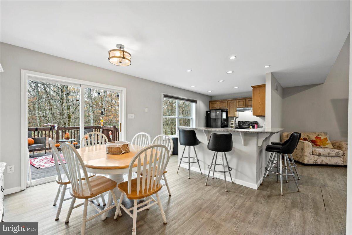 BEAR CREEK LAKE - Residential