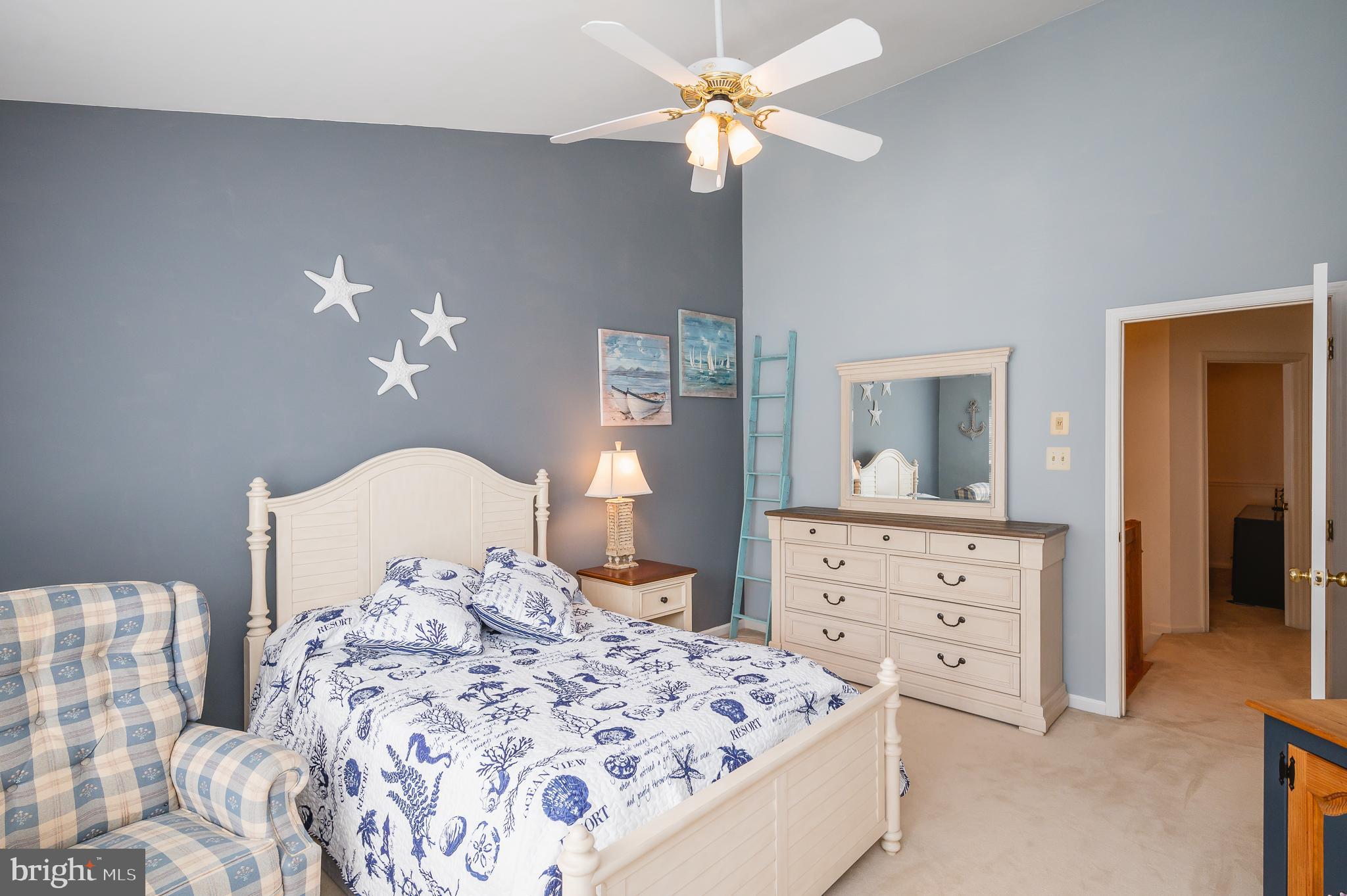 WHITE OAK - Residential