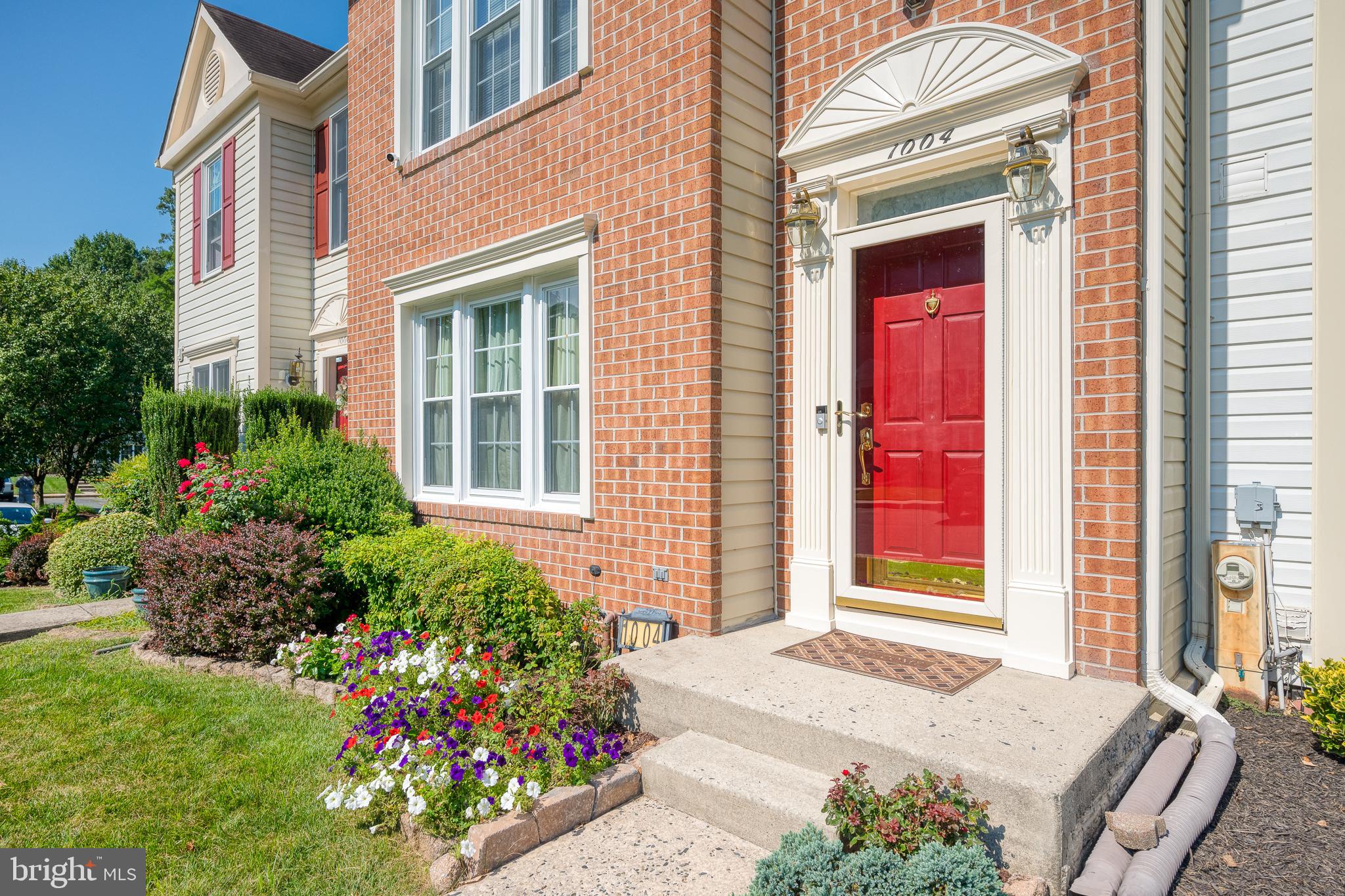 WHITE OAK - Residential