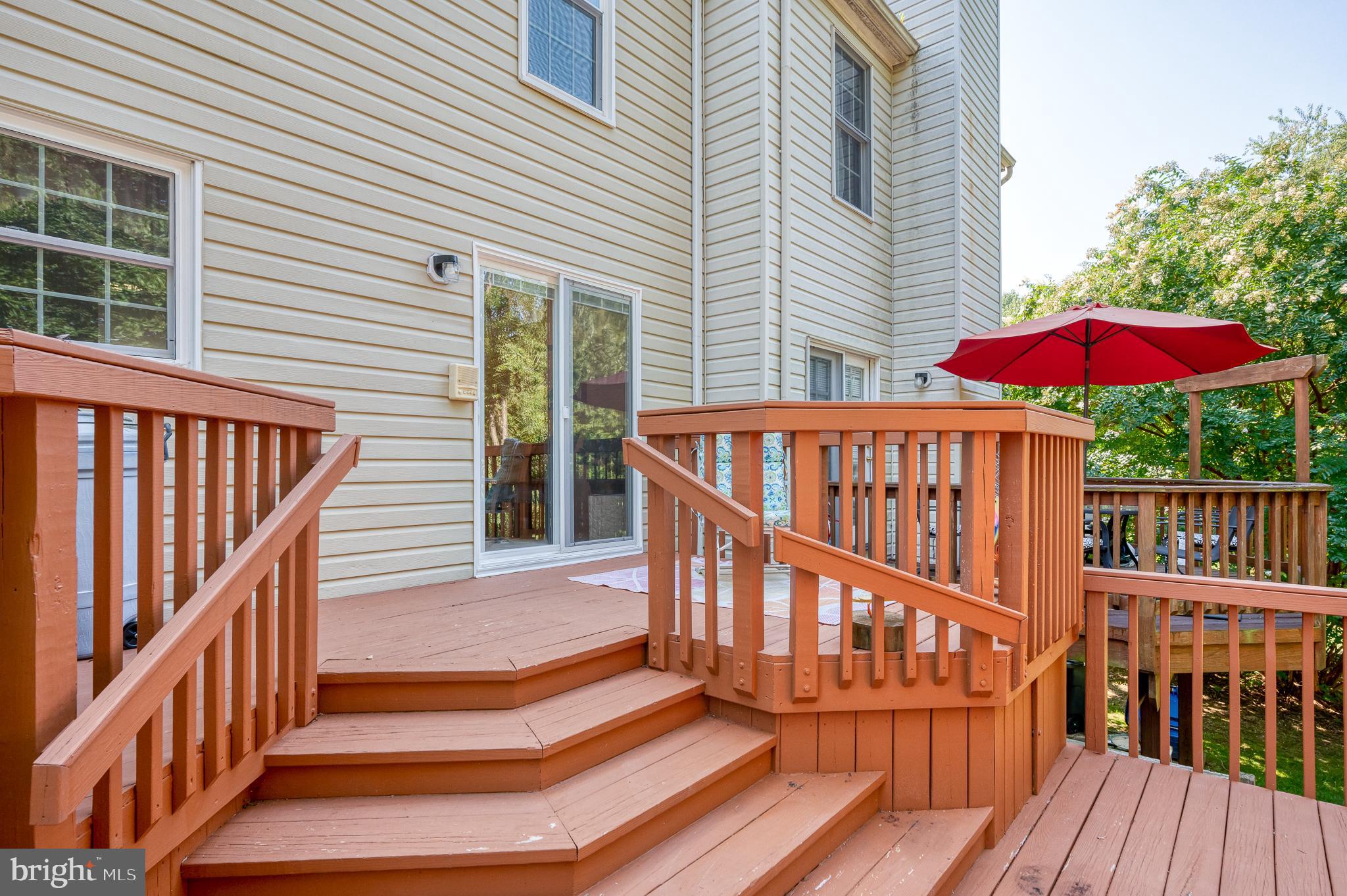 WHITE OAK - Residential