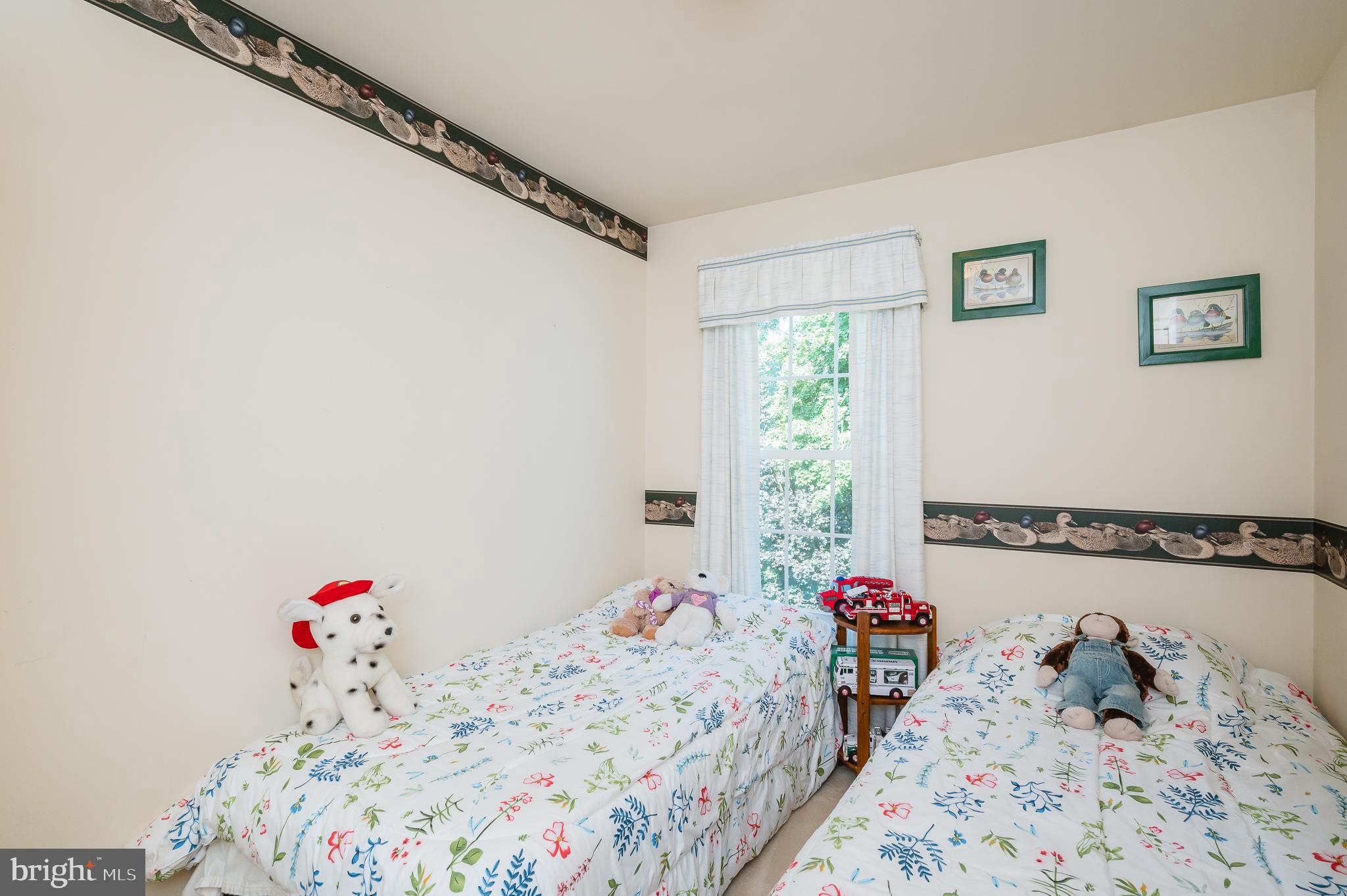 WHITE OAK - Residential