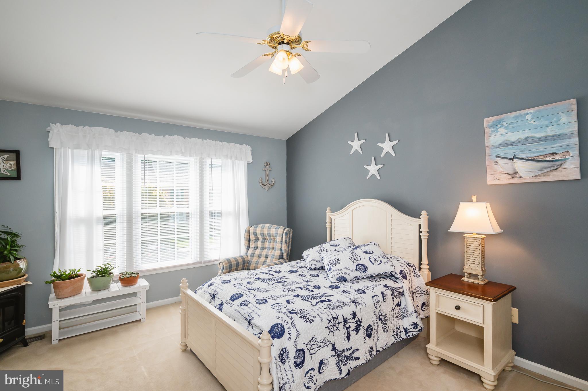 WHITE OAK - Residential