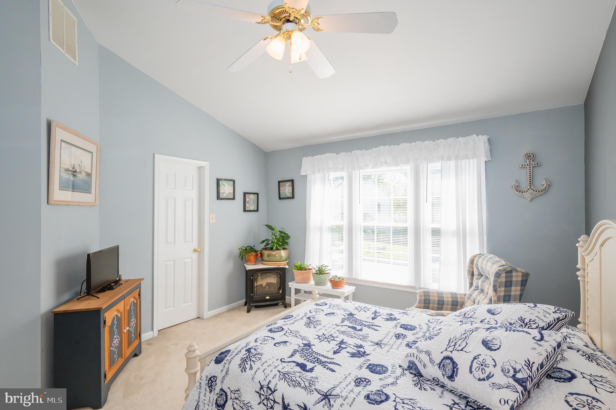 WHITE OAK - Residential