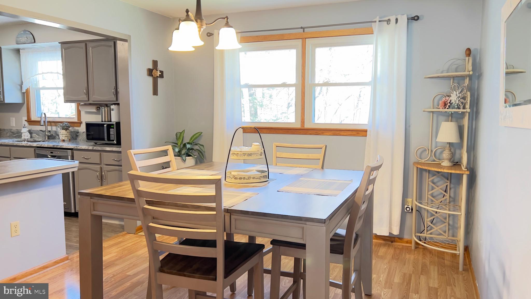 BOTANY WOODS - Residential