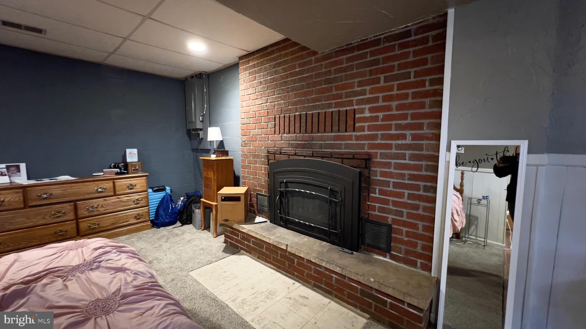 BOTANY WOODS - Residential