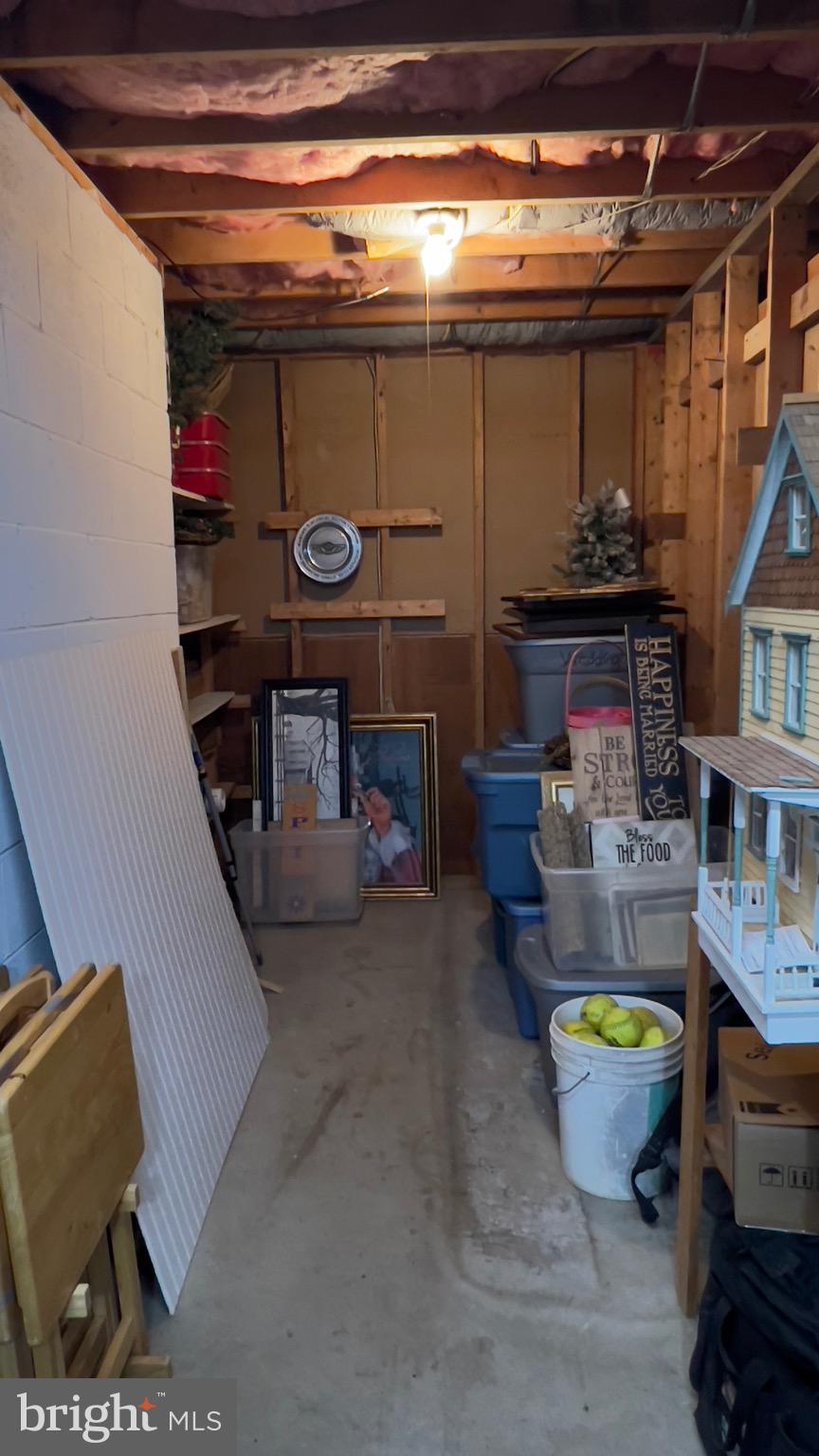 BOTANY WOODS - Residential