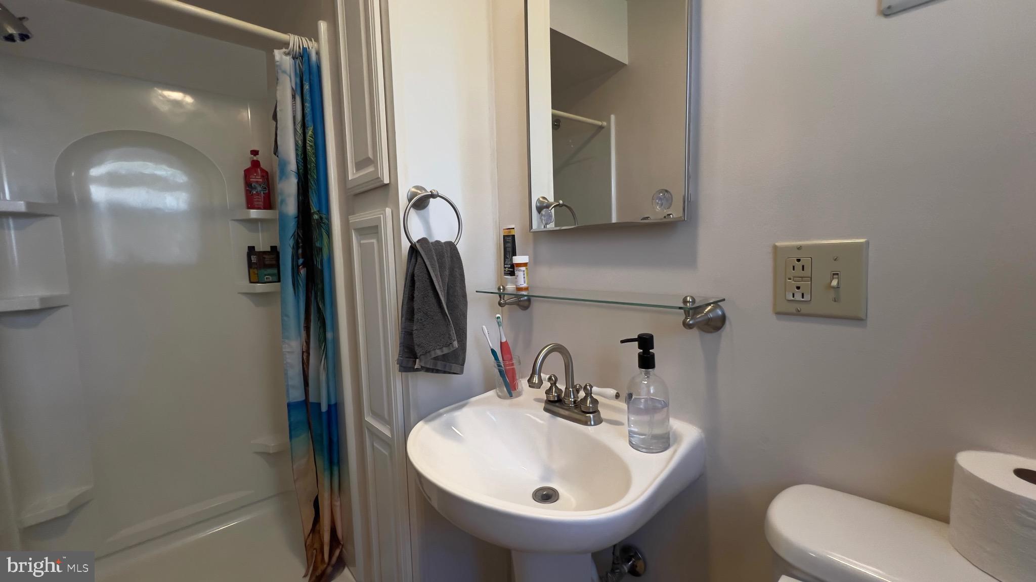 BOTANY WOODS - Residential