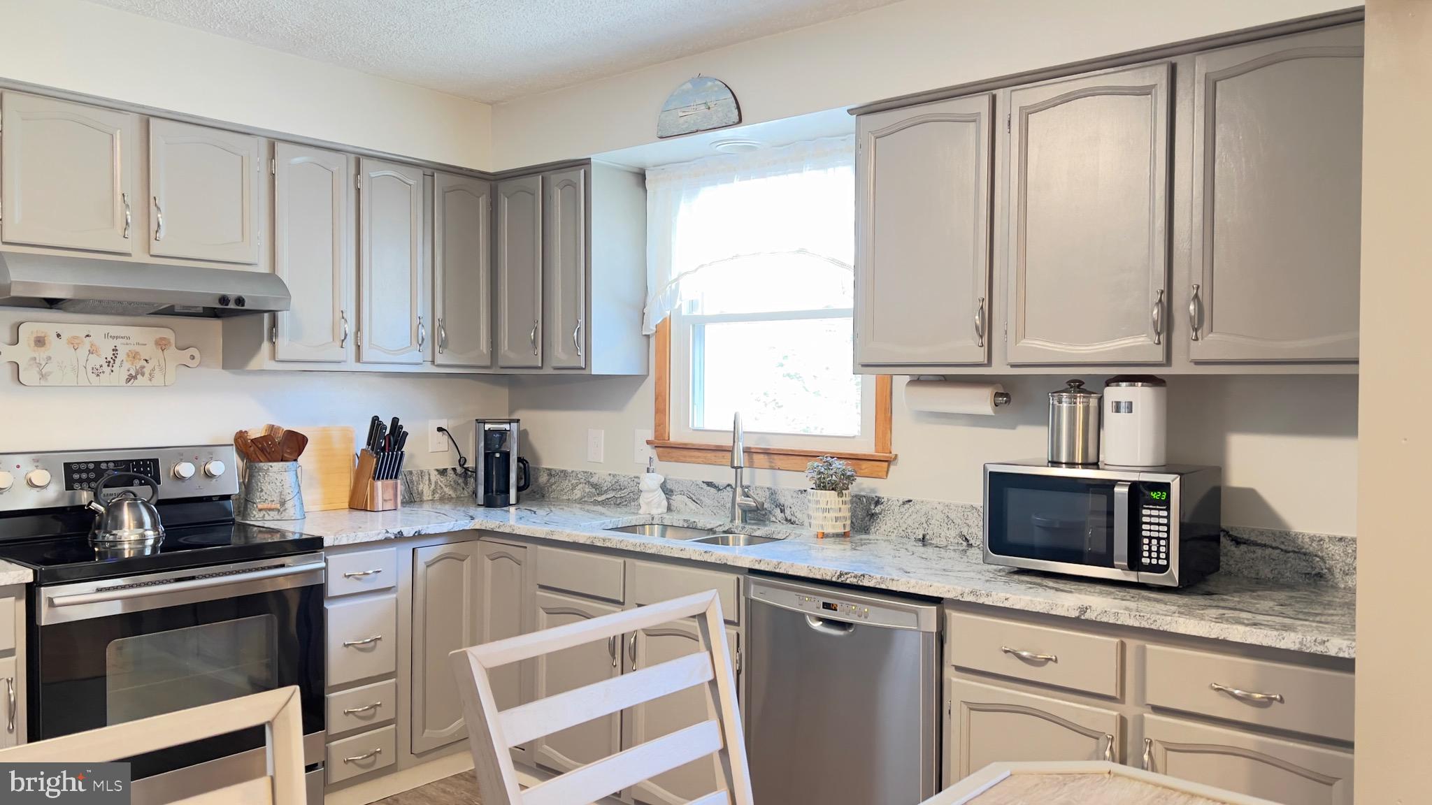 BOTANY WOODS - Residential