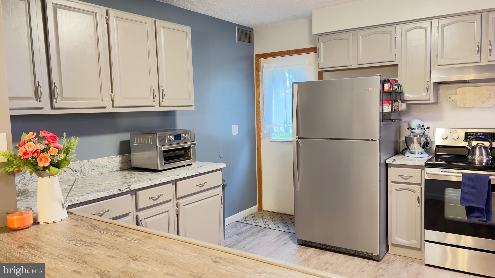 BOTANY WOODS - Residential