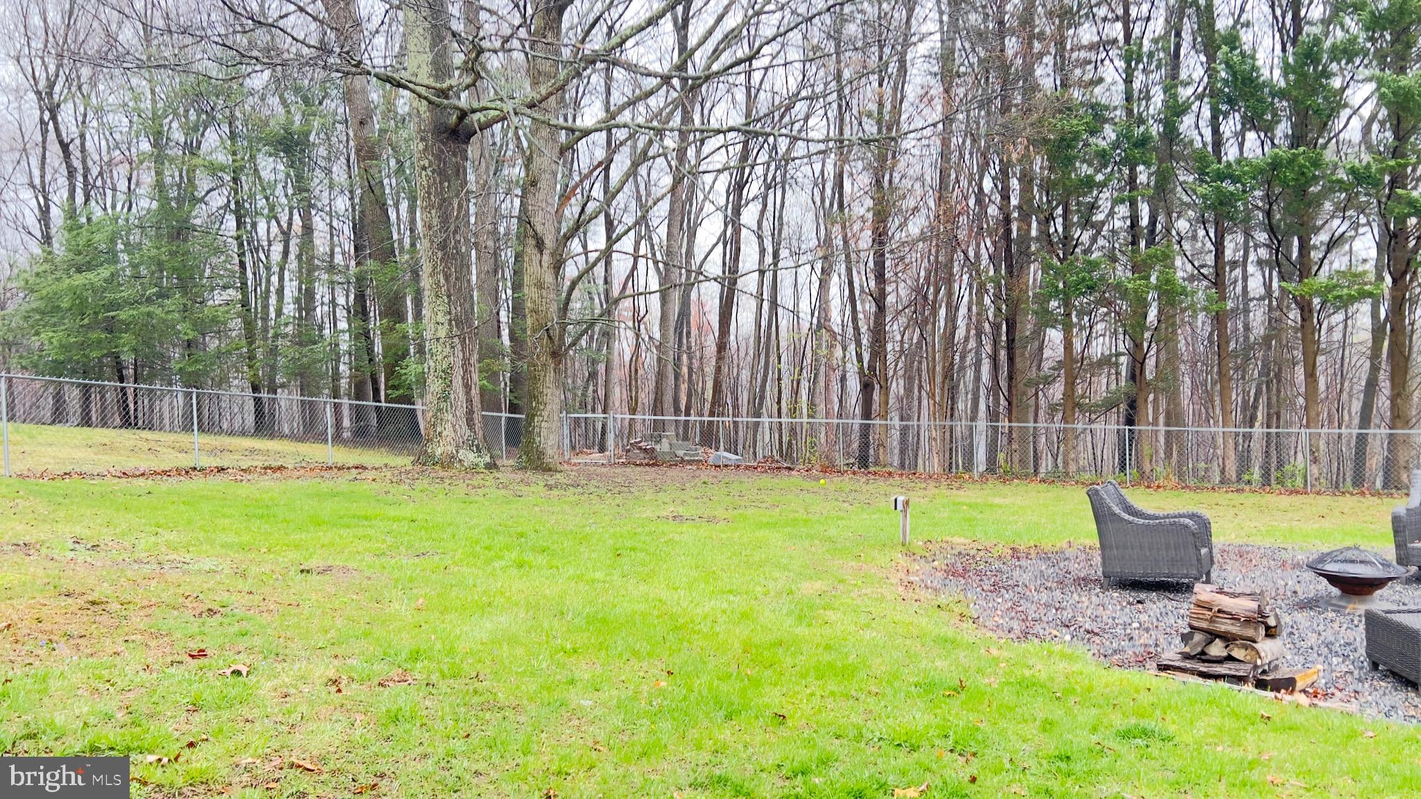 BOTANY WOODS - Residential