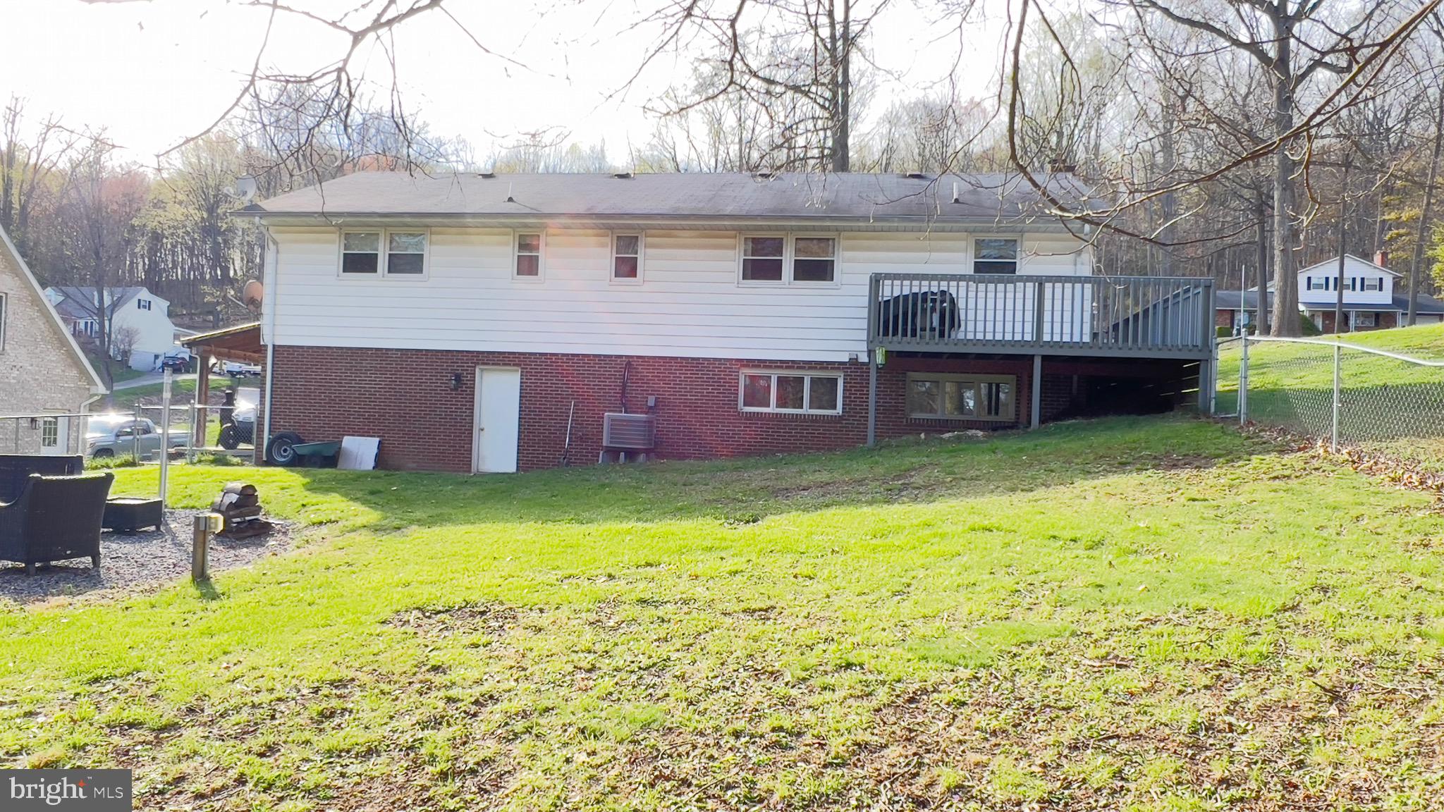 BOTANY WOODS - Residential