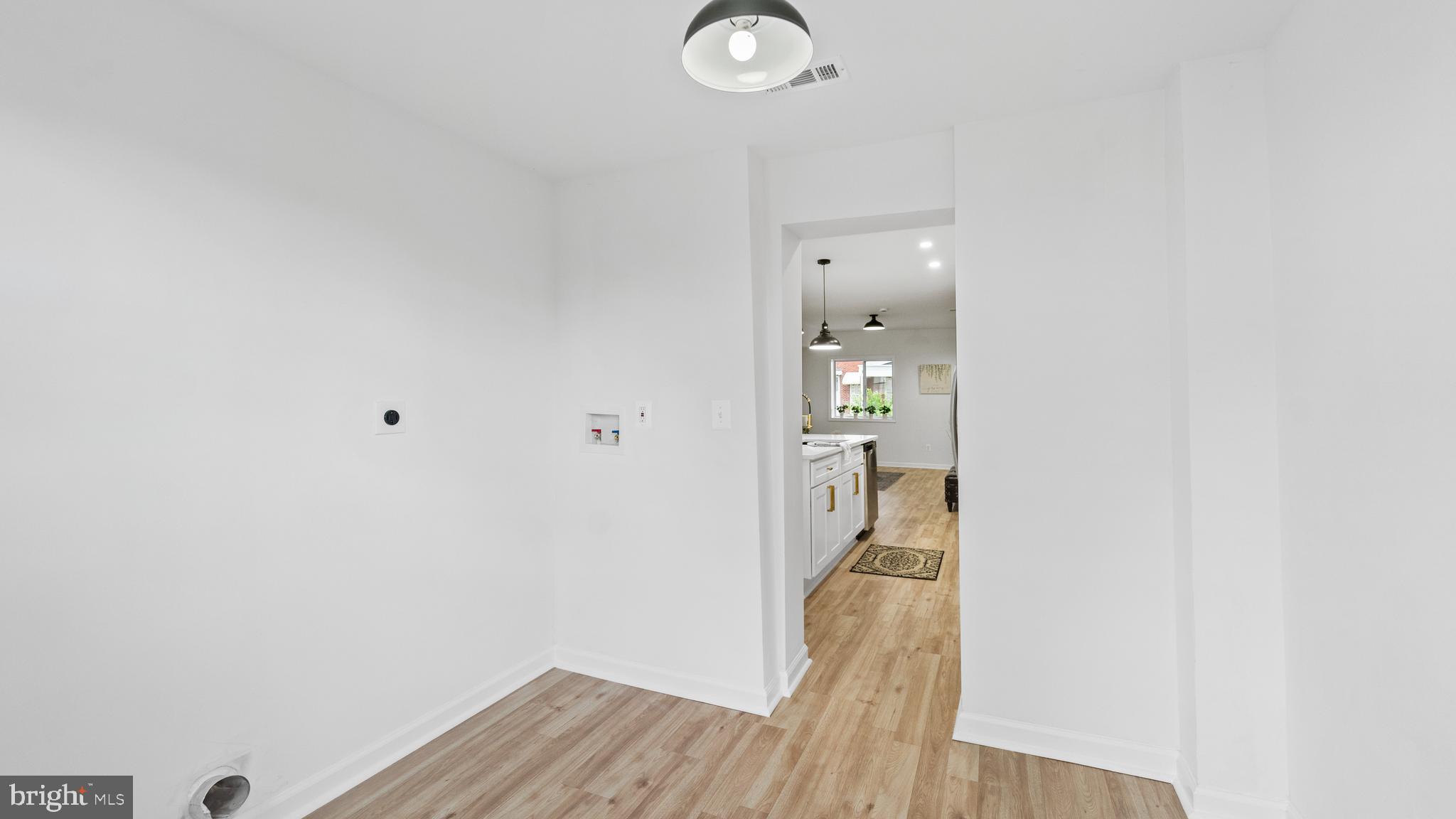 EAST BALTIMORE MIDWAY - Residential