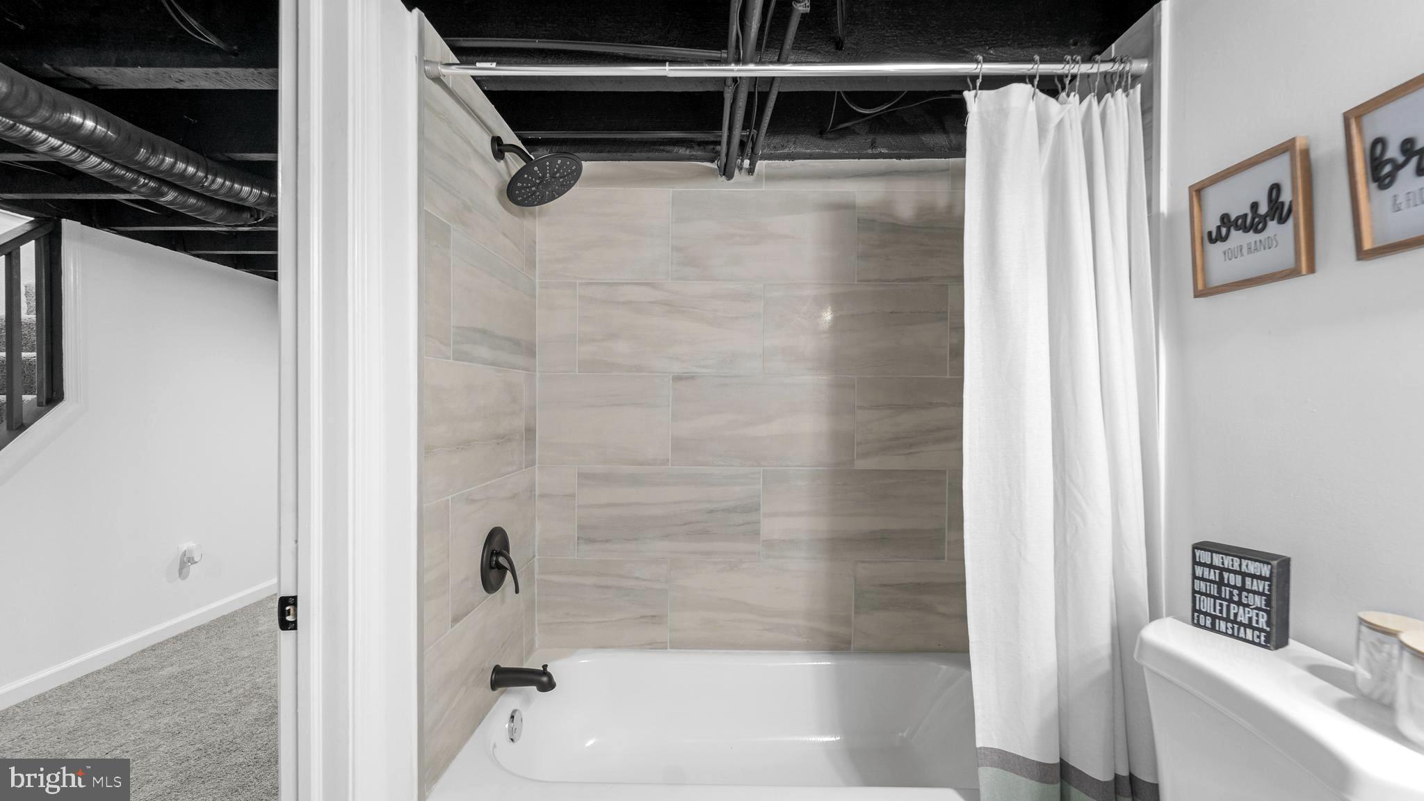 EAST BALTIMORE MIDWAY - Residential